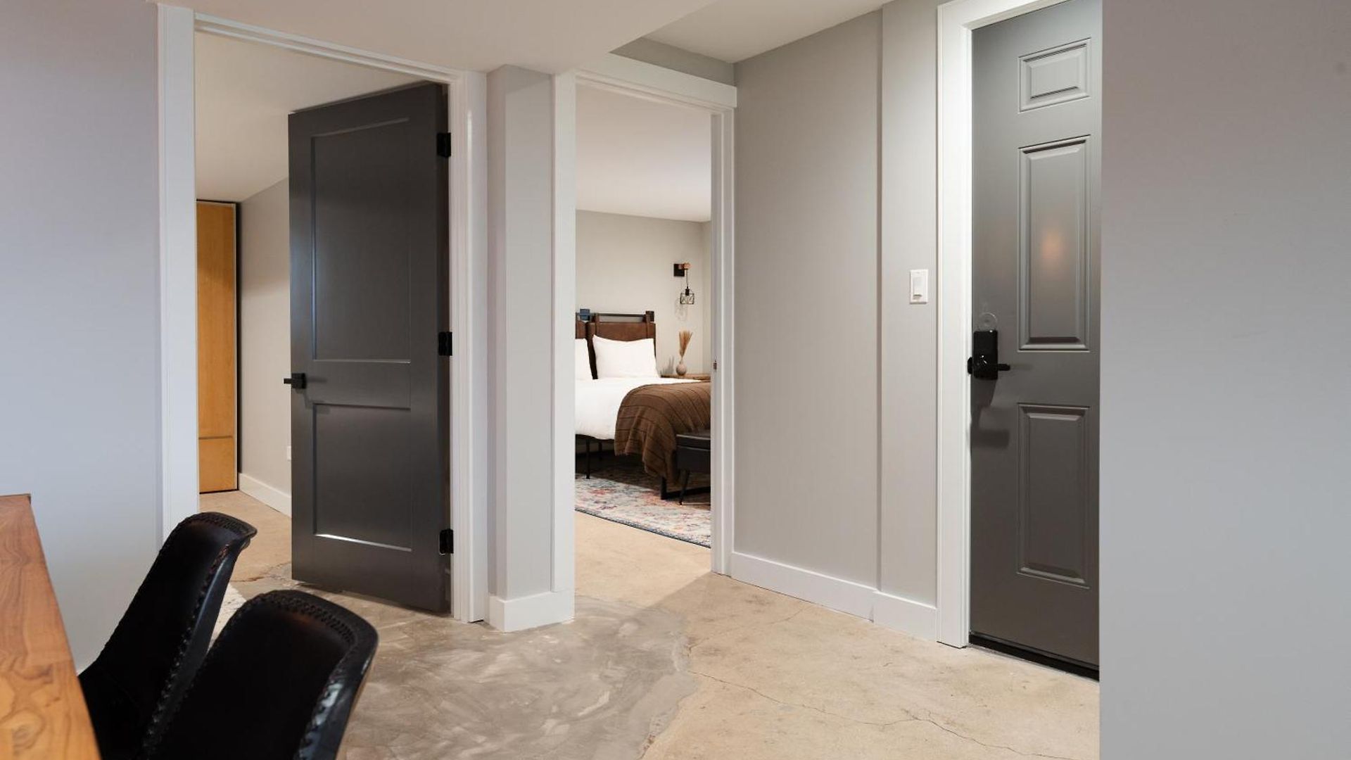 Ace Apartment *
