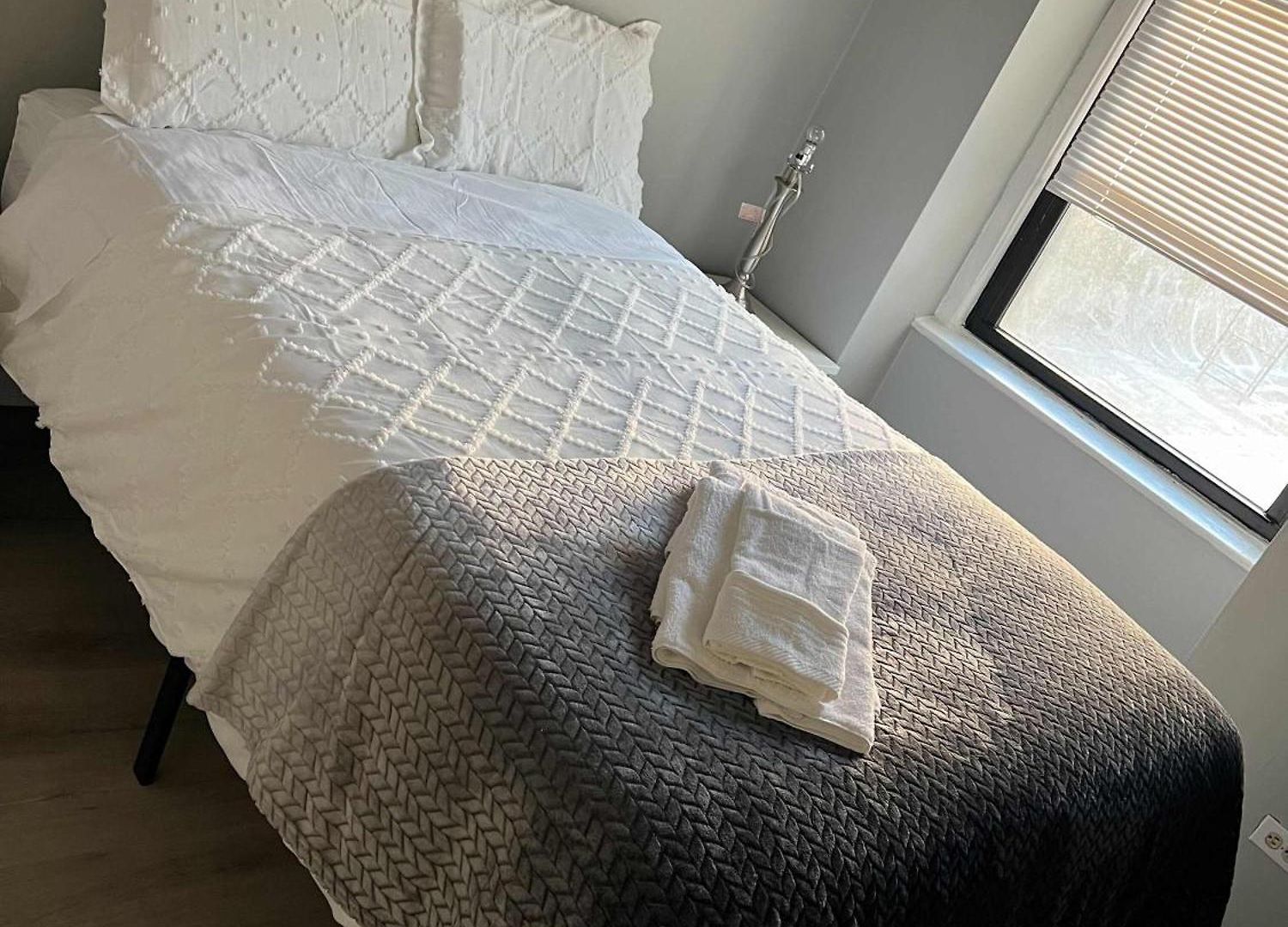 South Loop 2 Bedroom Apartment Chicago