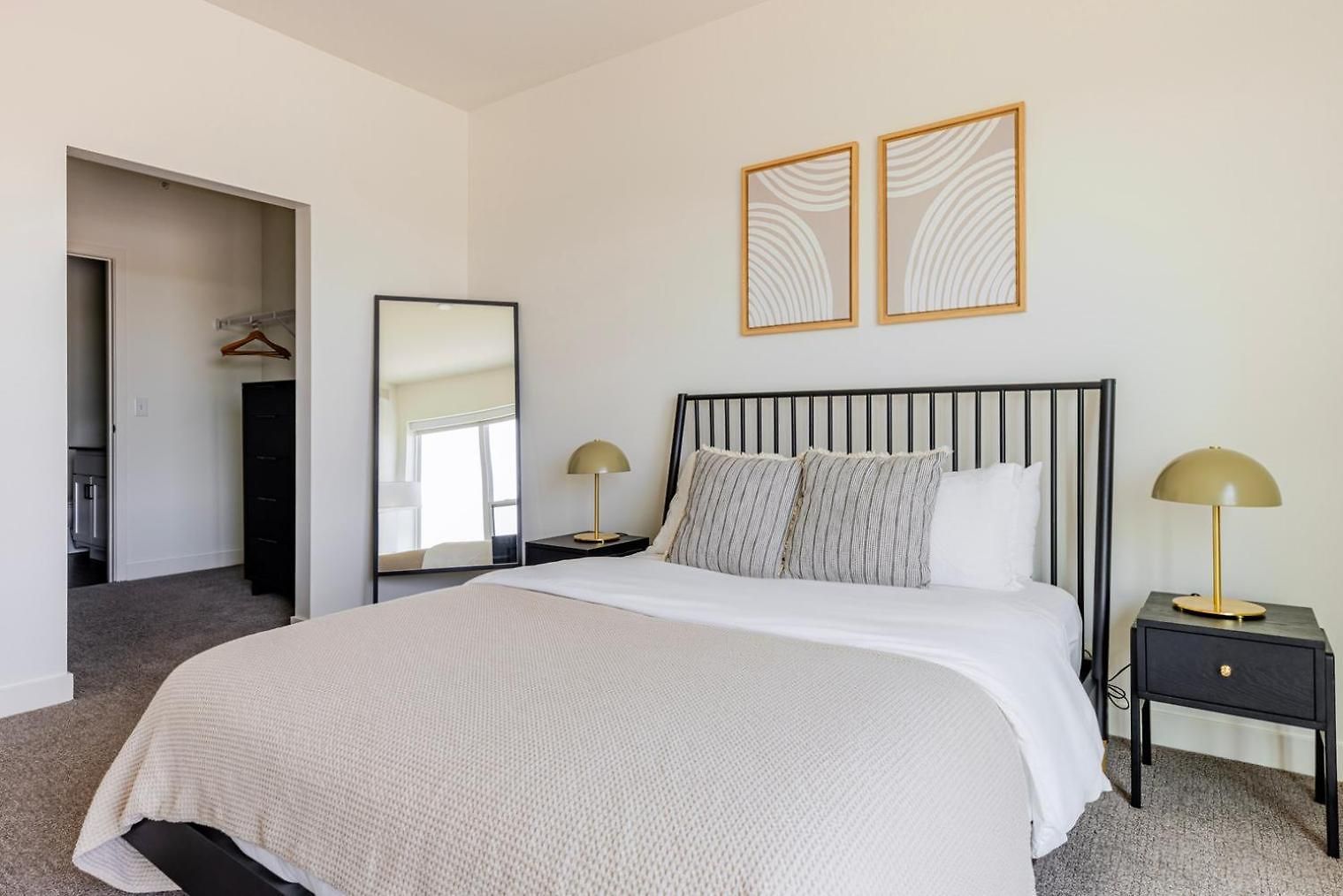 Apartment Blueground Elmhurst Pool Nr Elmhurst Art Museum Chi-1265