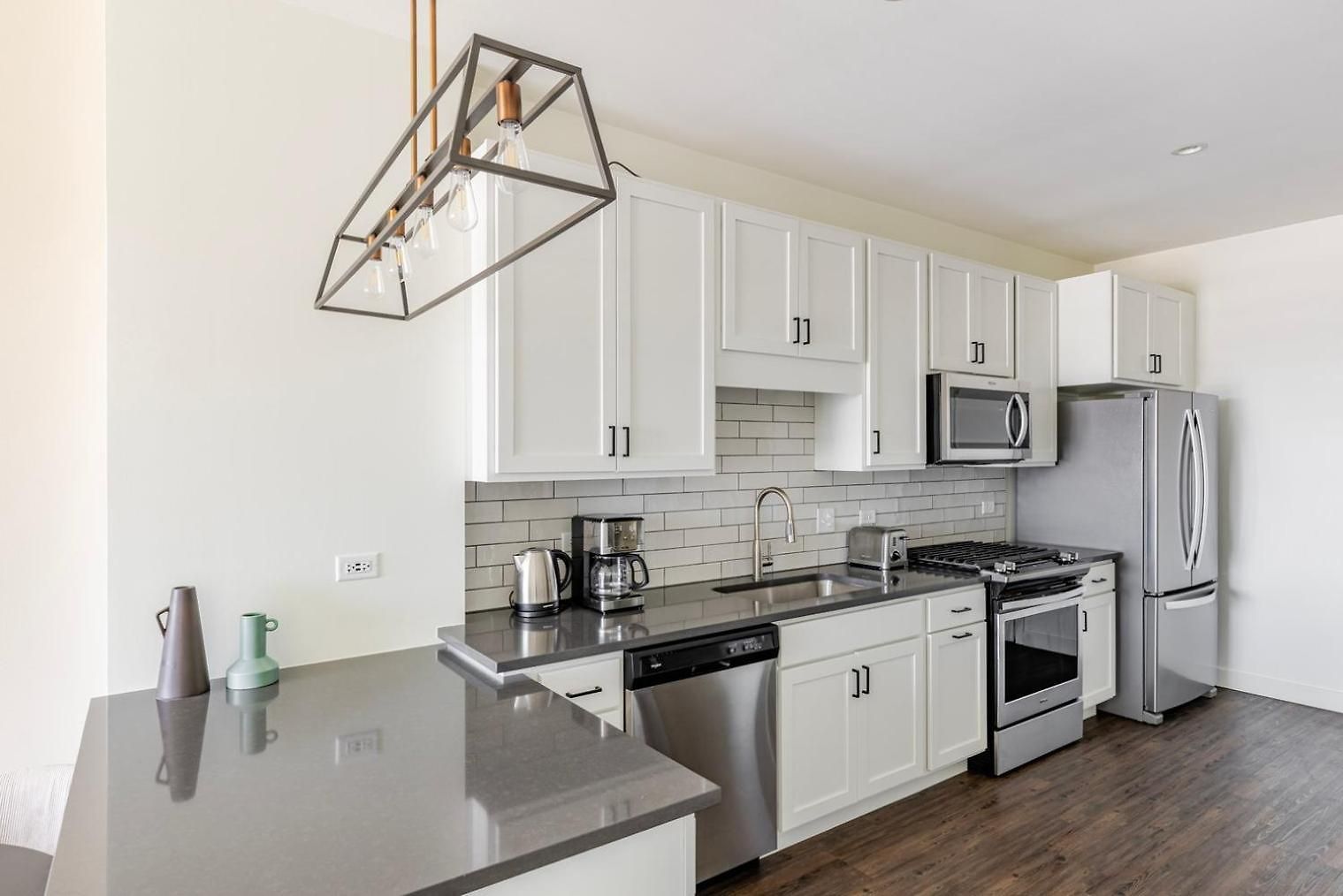 Apartment Blueground Elmhurst Pool Nr Elmhurst Art Museum Chi-1265 Chicago