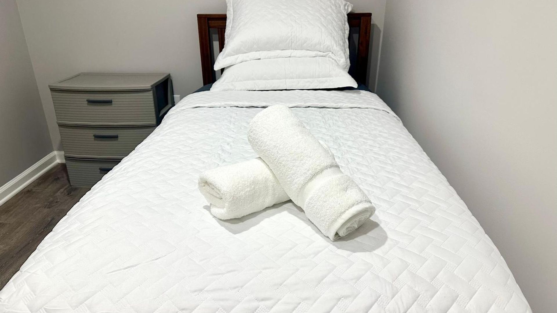 Super Amazing Place To Near Downtown! Free Parking * Chicago