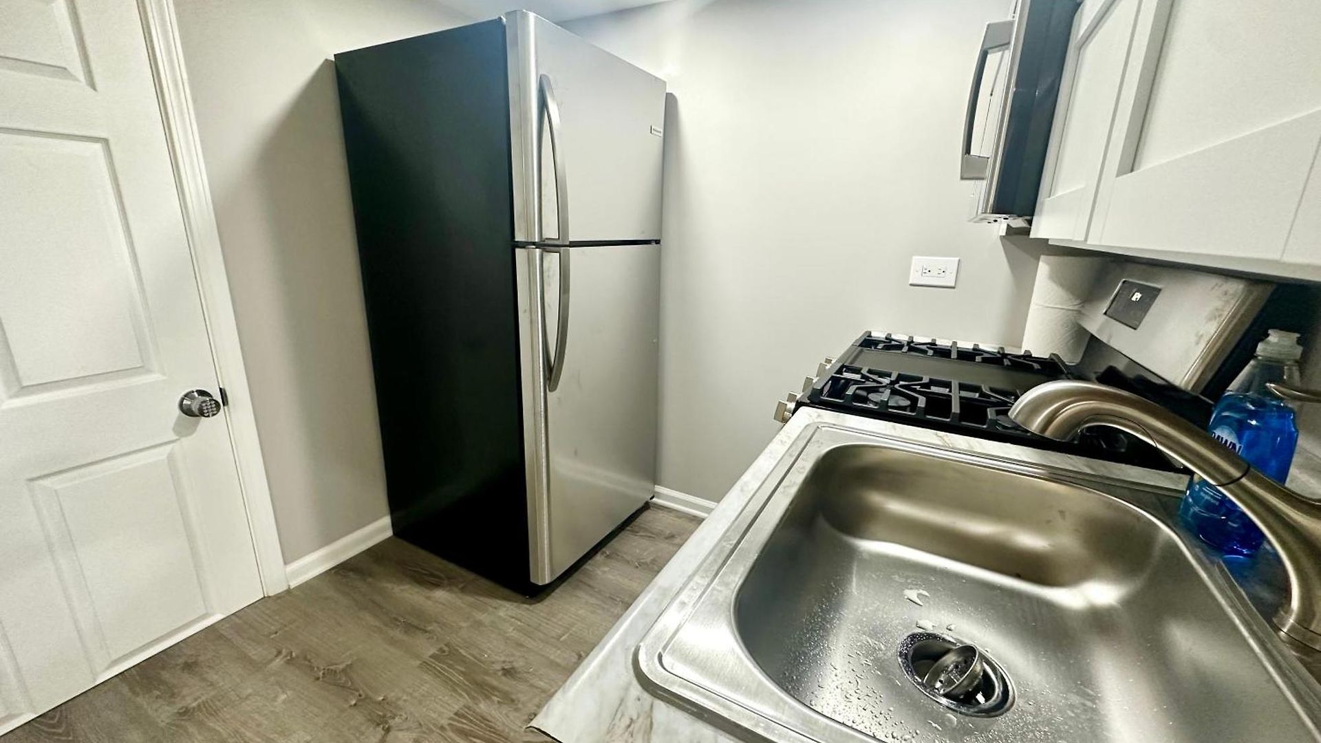 Homestay Super Amazing Place To Near Downtown! Free Parking