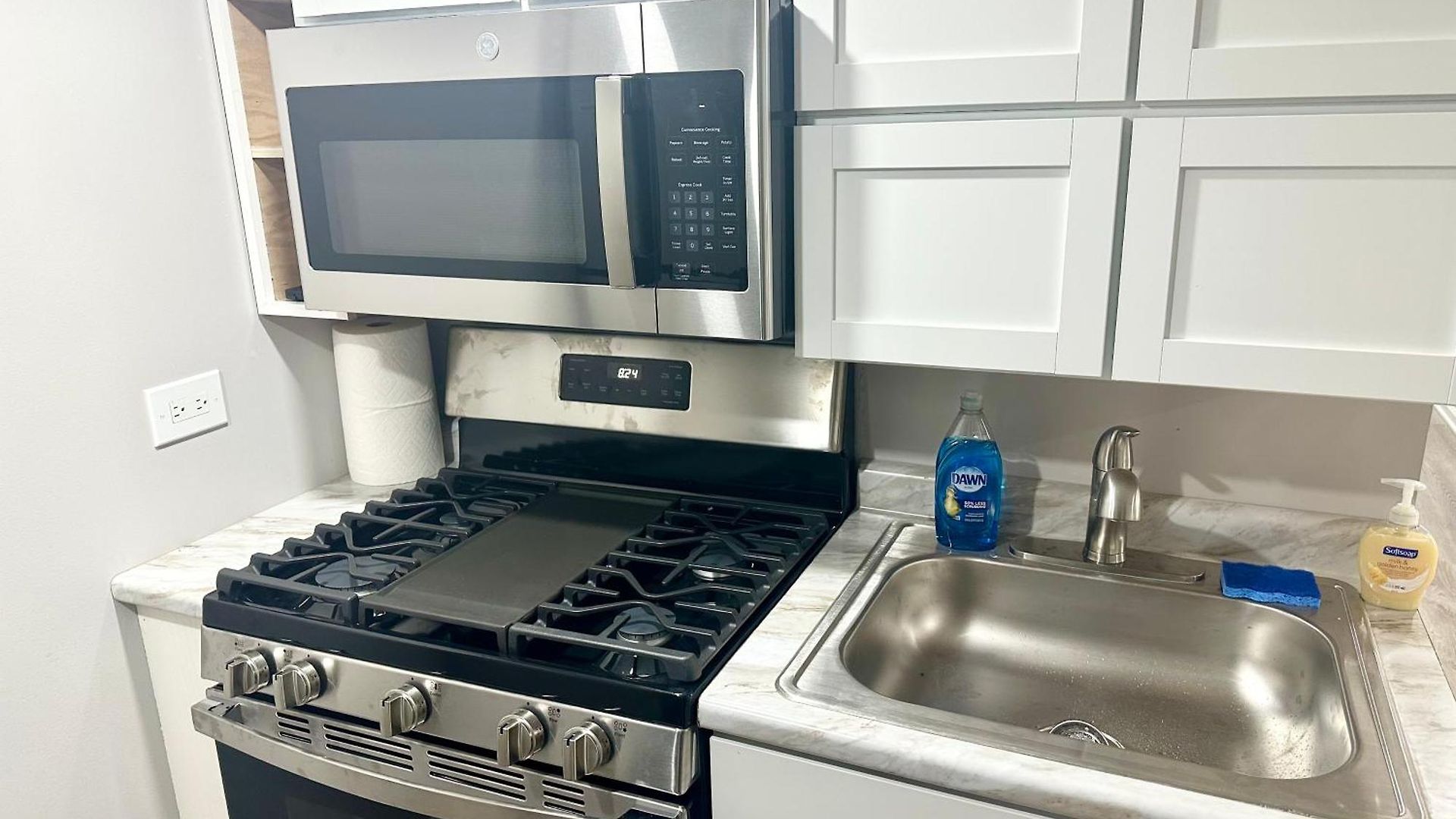 Super Amazing Place To Near Downtown! Free Parking Chicago