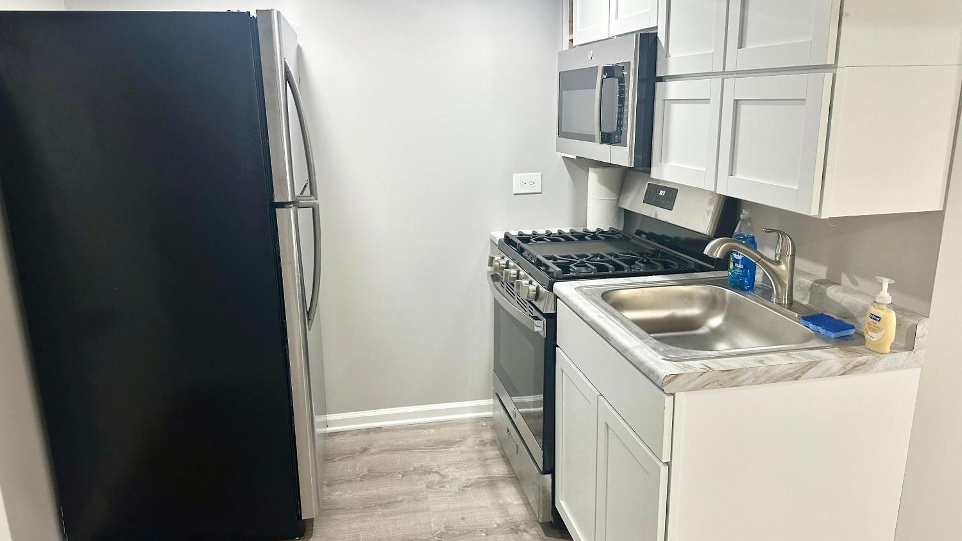 Homestay Super Amazing Place To Near Downtown! Free Parking