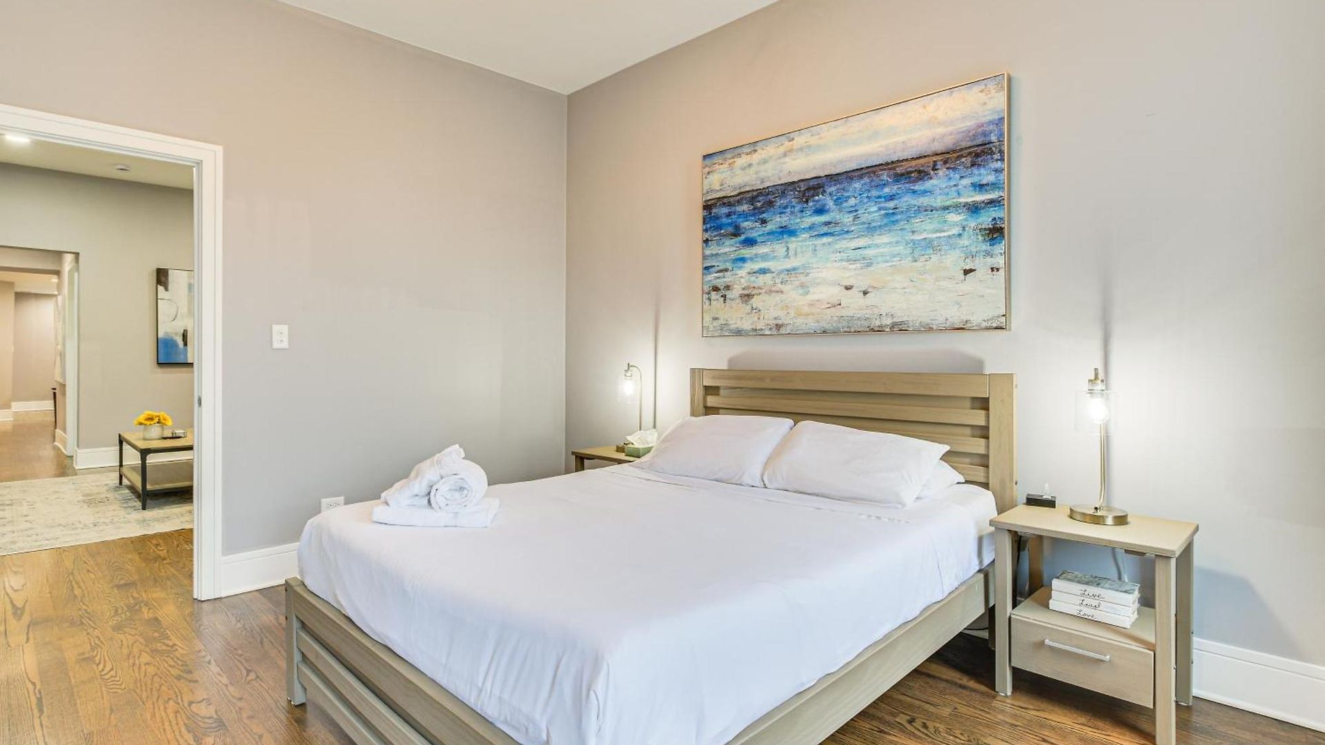 5 Mi To Dtwn: Ukrainian Village Apartment! * Chicago