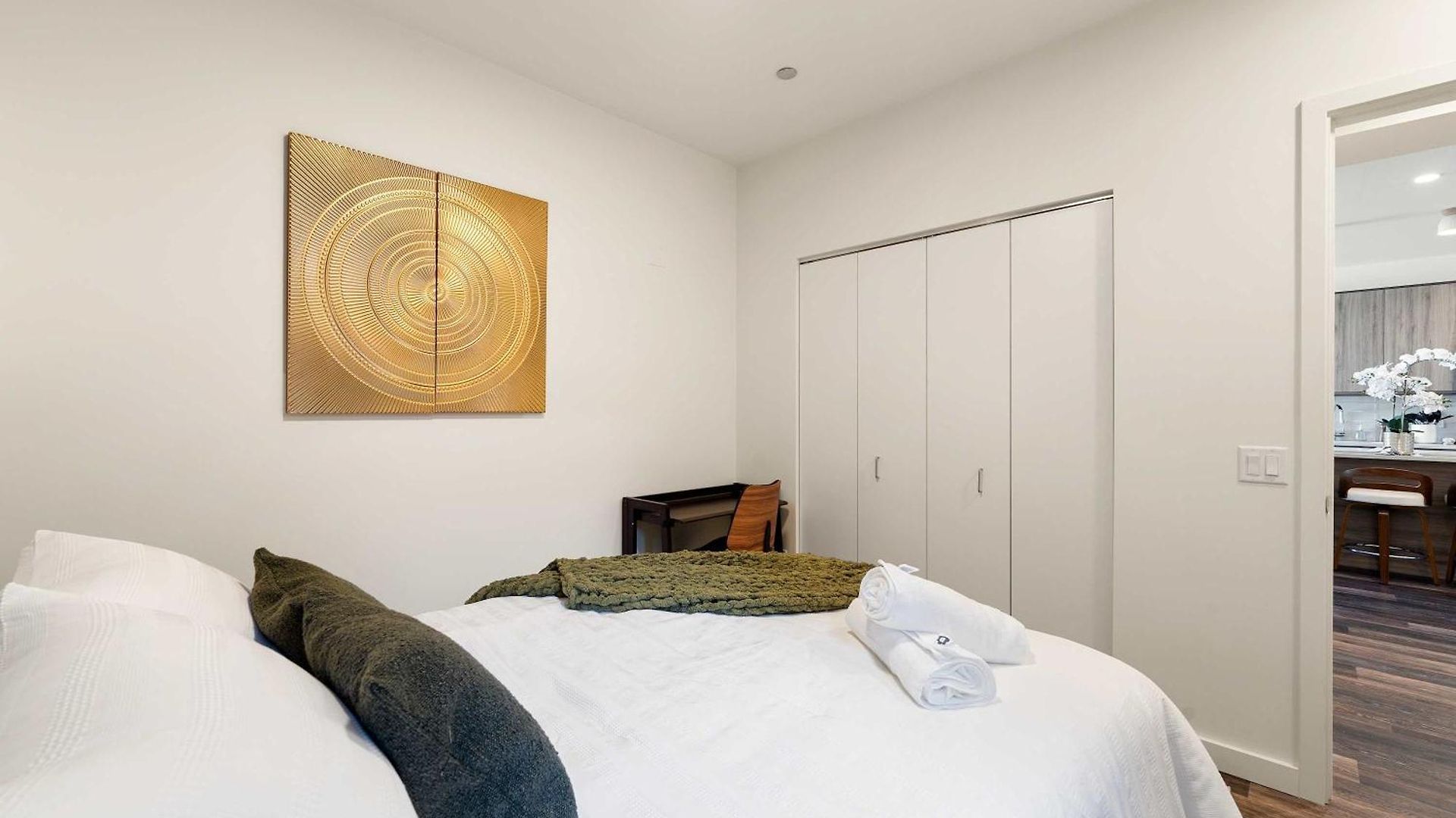 Luxury 2bd-2ba View-gym-rooftop * Chicago