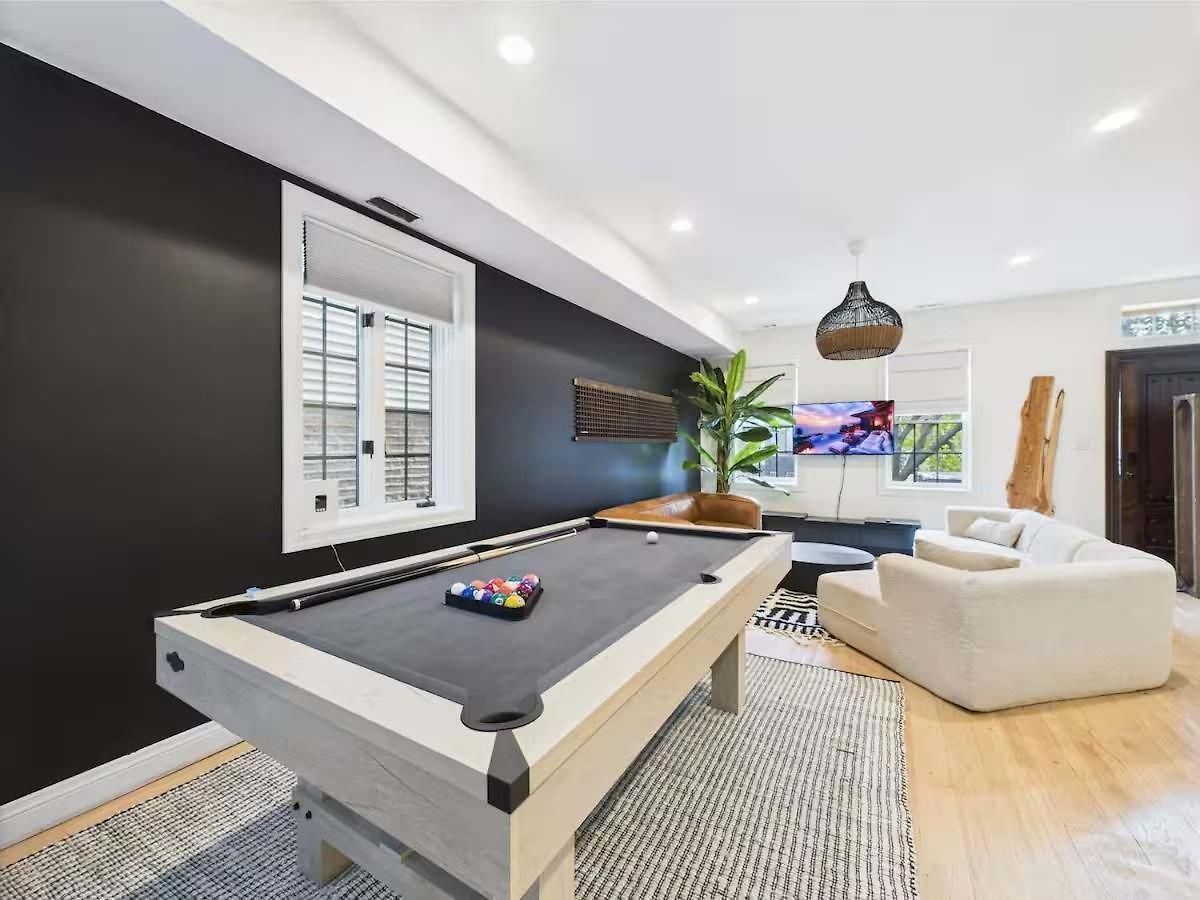 Apartment Spacious 4br With Outdoor Oasis Chicago
