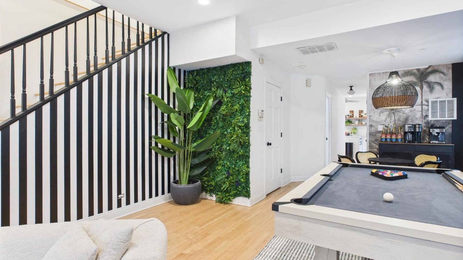 Apartment Spacious 4br With Outdoor Oasis Chicago
