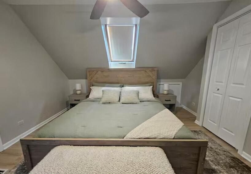 Trendy Loft In Southport *