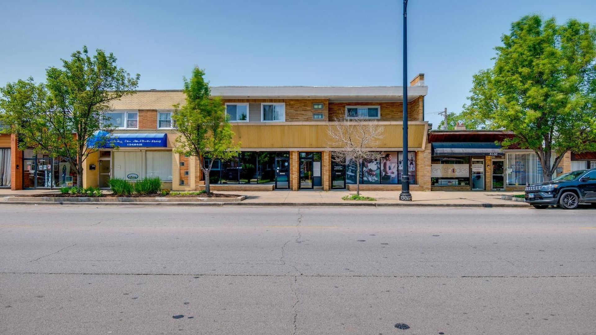 Apartment 5 Mi To Midway: Walkable