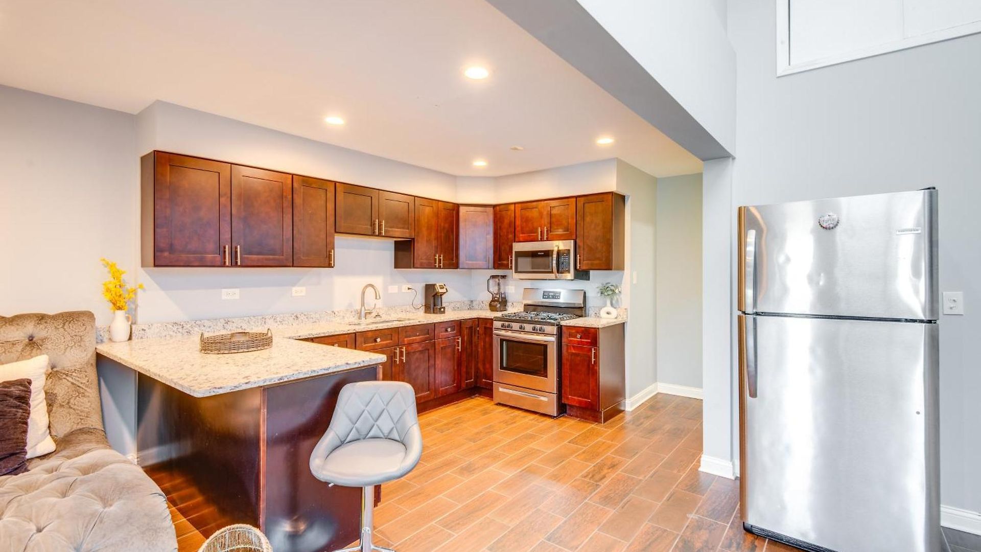 5 Mi To Midway: Walkable * Chicago