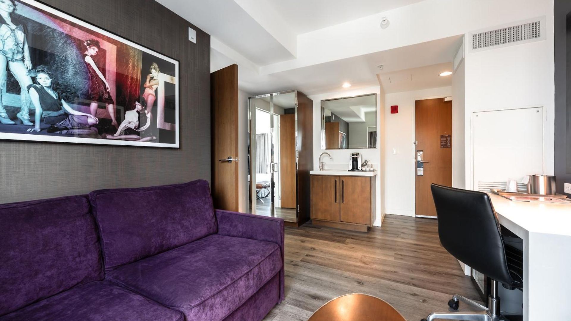 The Godfrey Hotel 4*