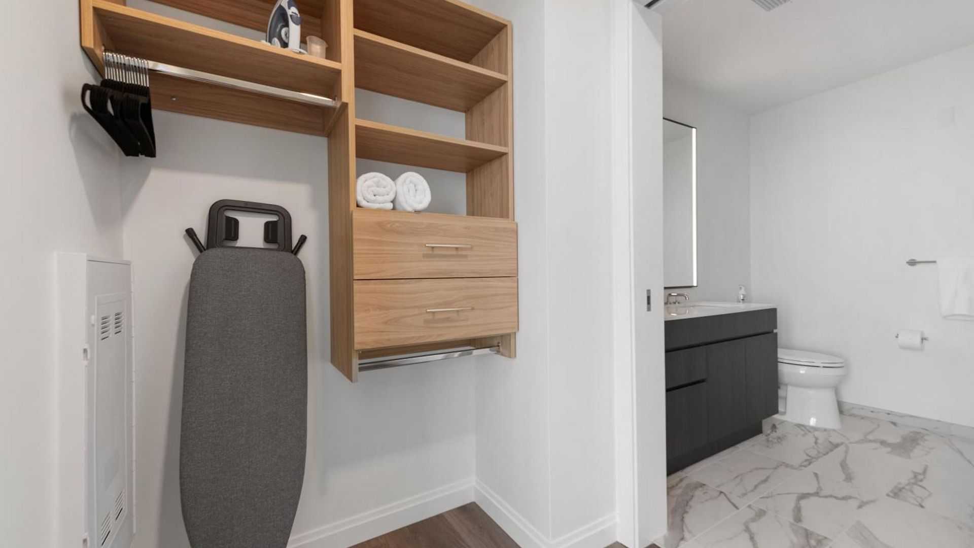 Apartment Lux Apts With Views And Amenities *