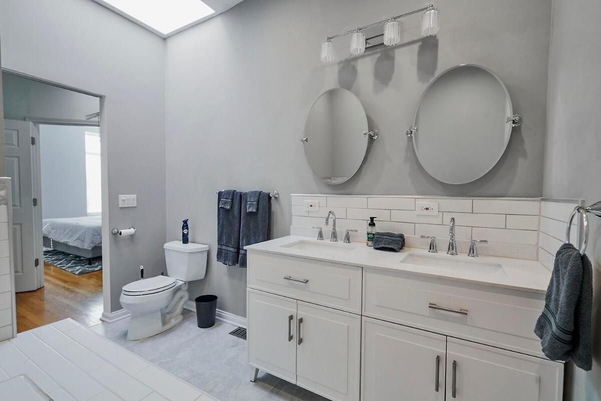3bd 3ba Bronzeville Beauty *