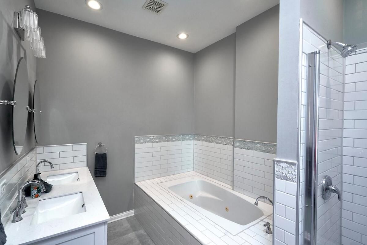 3bd 3ba Bronzeville Beauty Apartment
