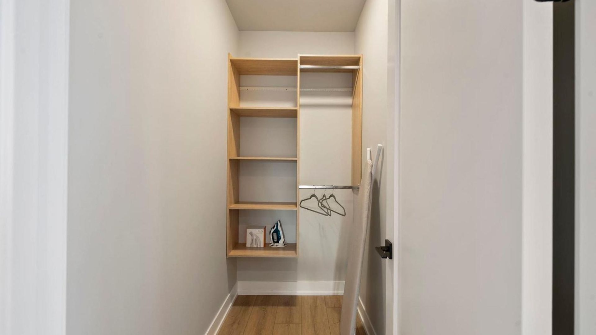 Apartment New Build In Pilsen Spacious 2 Bed 2 Bath Unit