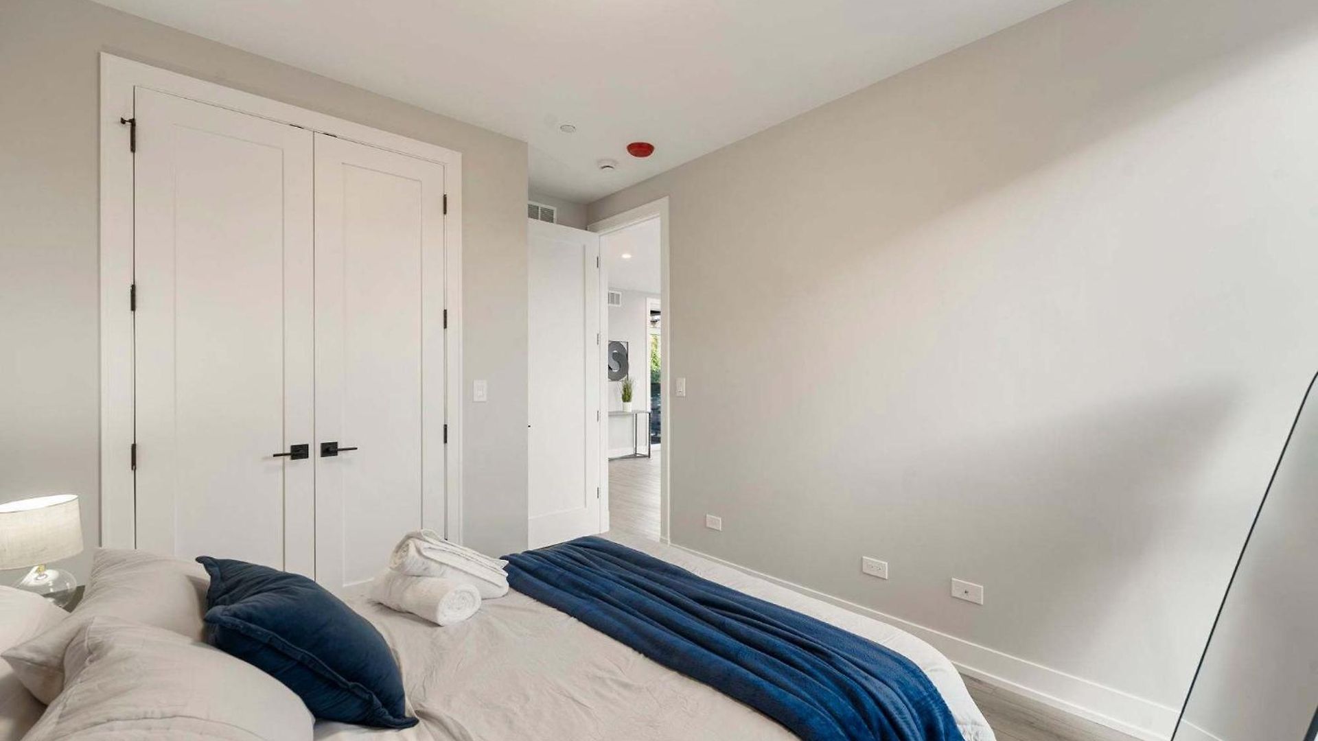 New Build In Pilsen Spacious 2 Bed 2 Bath Unit Apartment