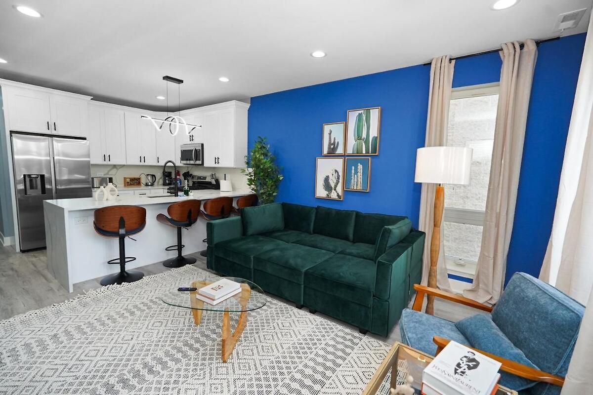 Apartment Spacious 3br Near Downtown, Of Illinois & Medical District Chicago