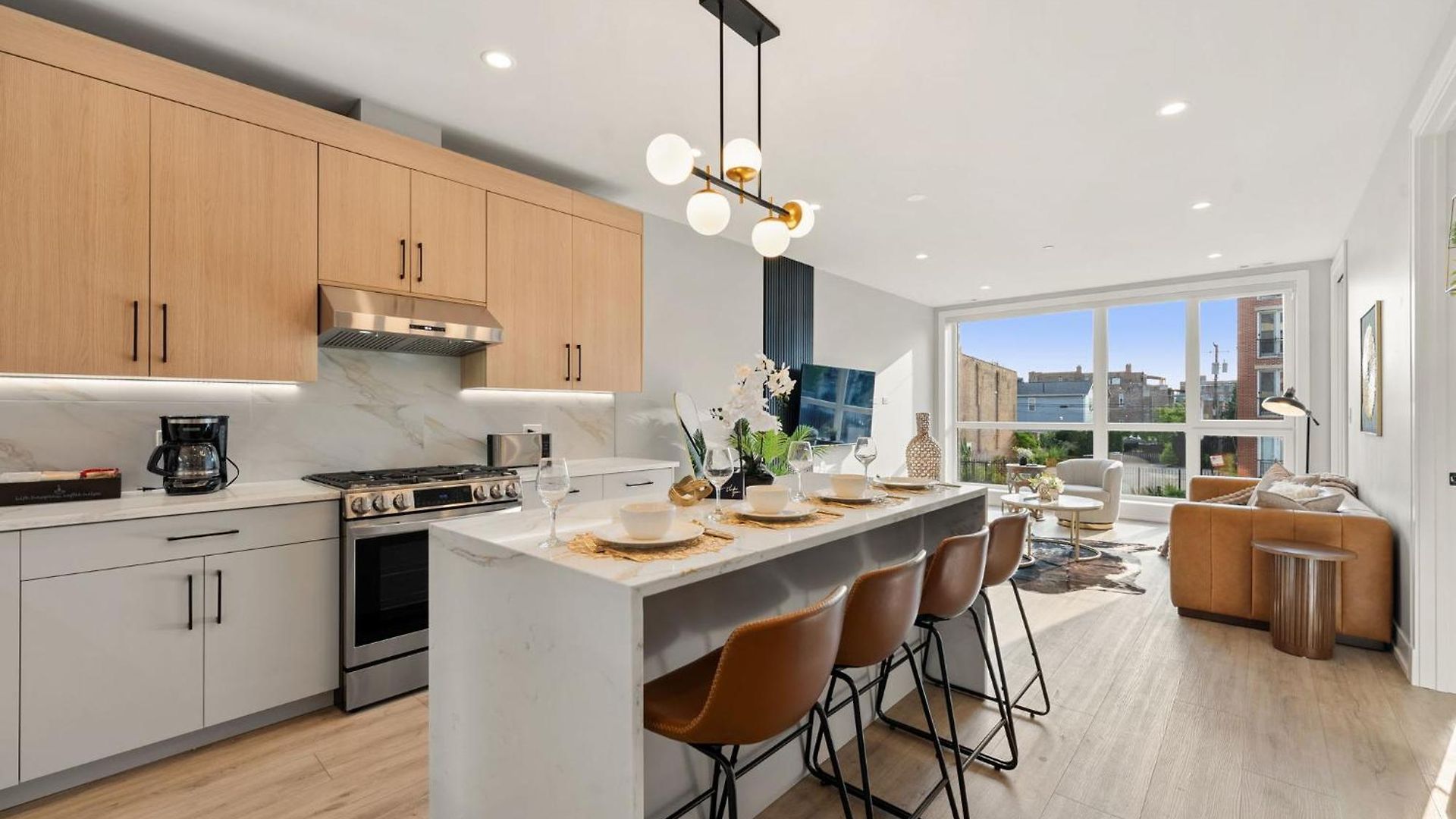 Bright 2bed 2bath In Brand New Pilsen Development Apartment