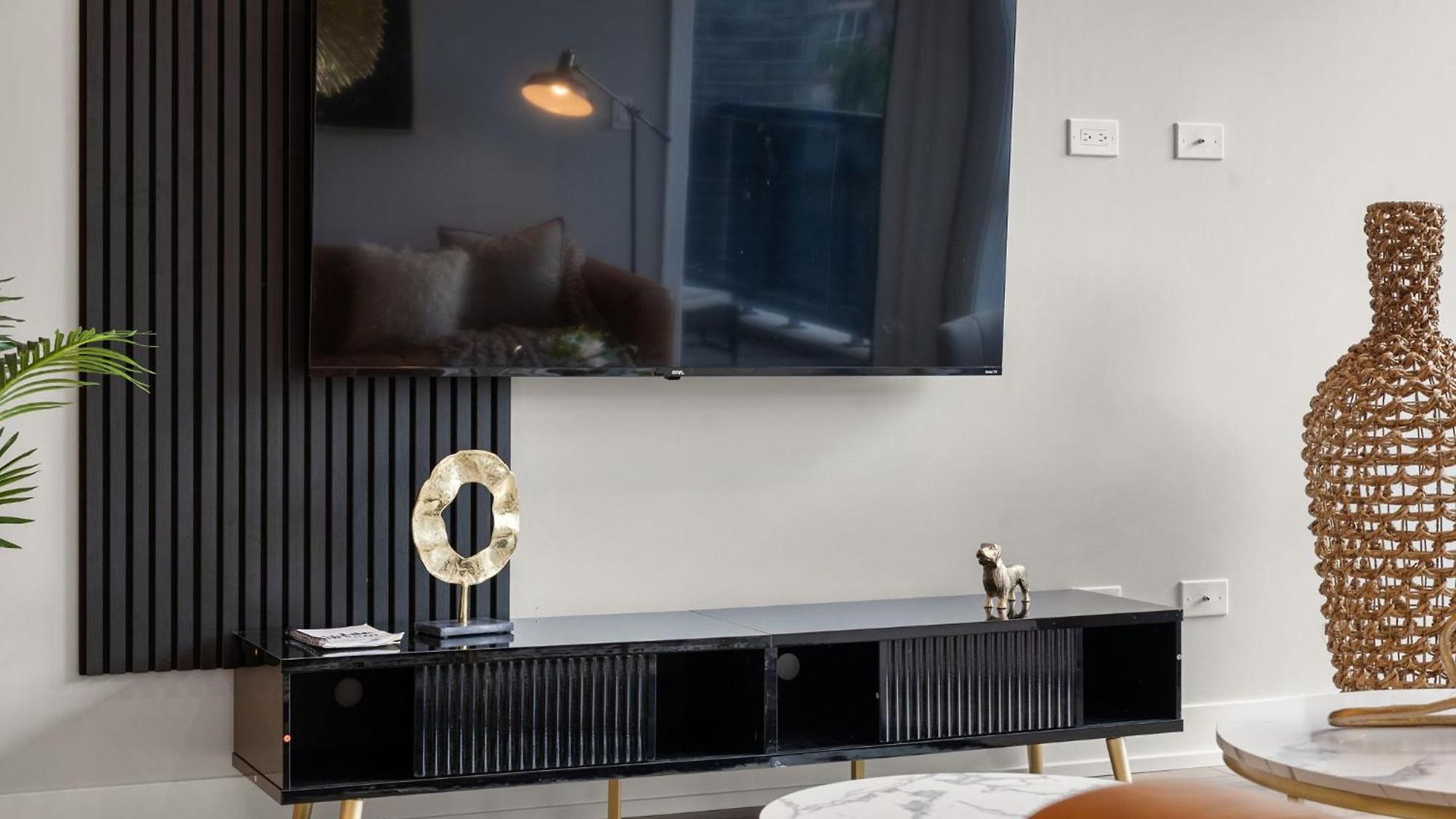 Bright 2bed 2bath In Brand New Pilsen Development Apartment *