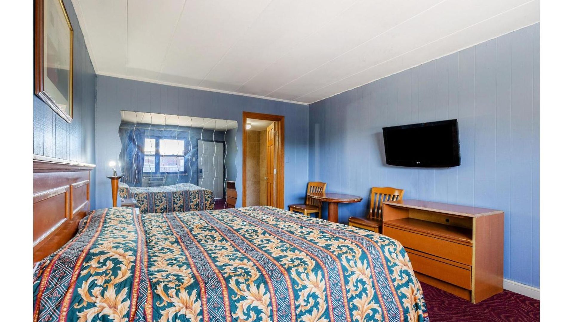 Admiral By Oyo I-94 Hotel