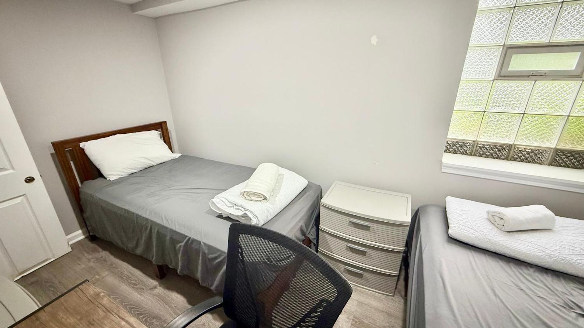 Homestay Super Amazing Place To Near Downtown! Free Parking