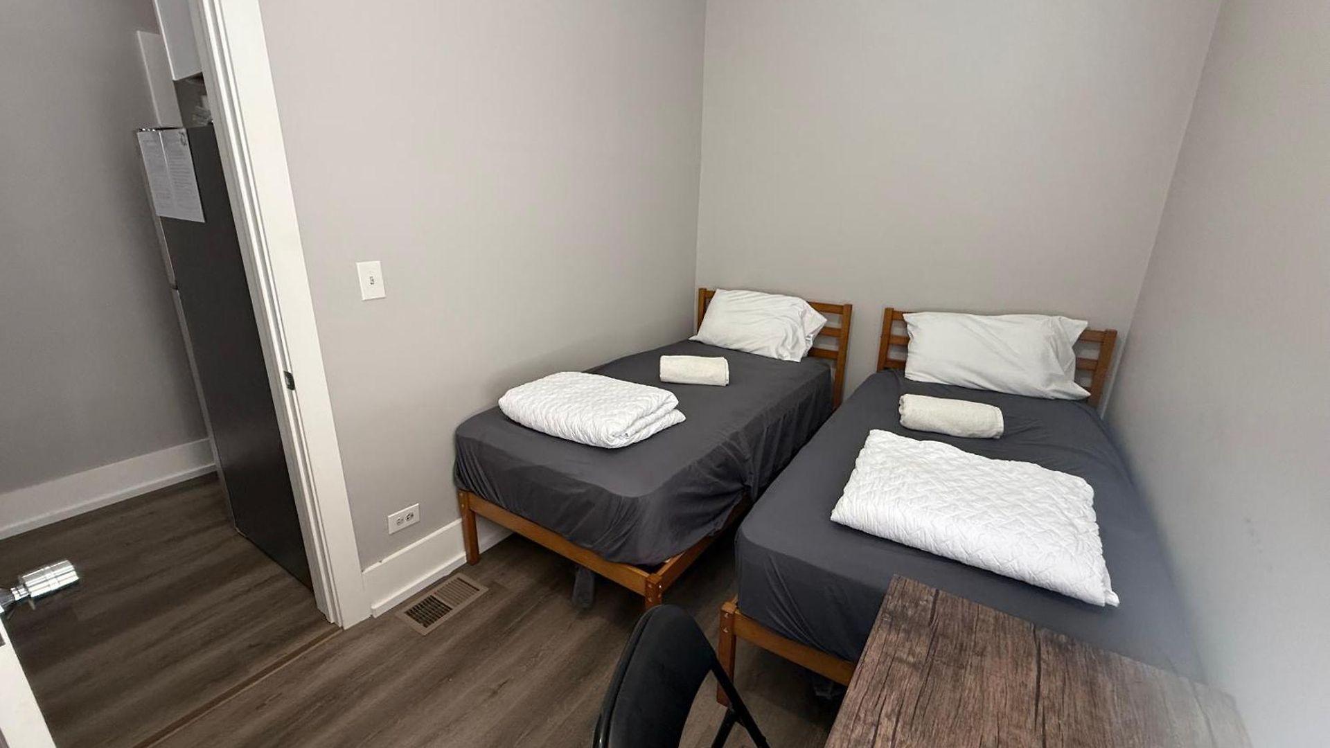 Homestay Beautiful Near Downtwon - Free Parking! Chicago