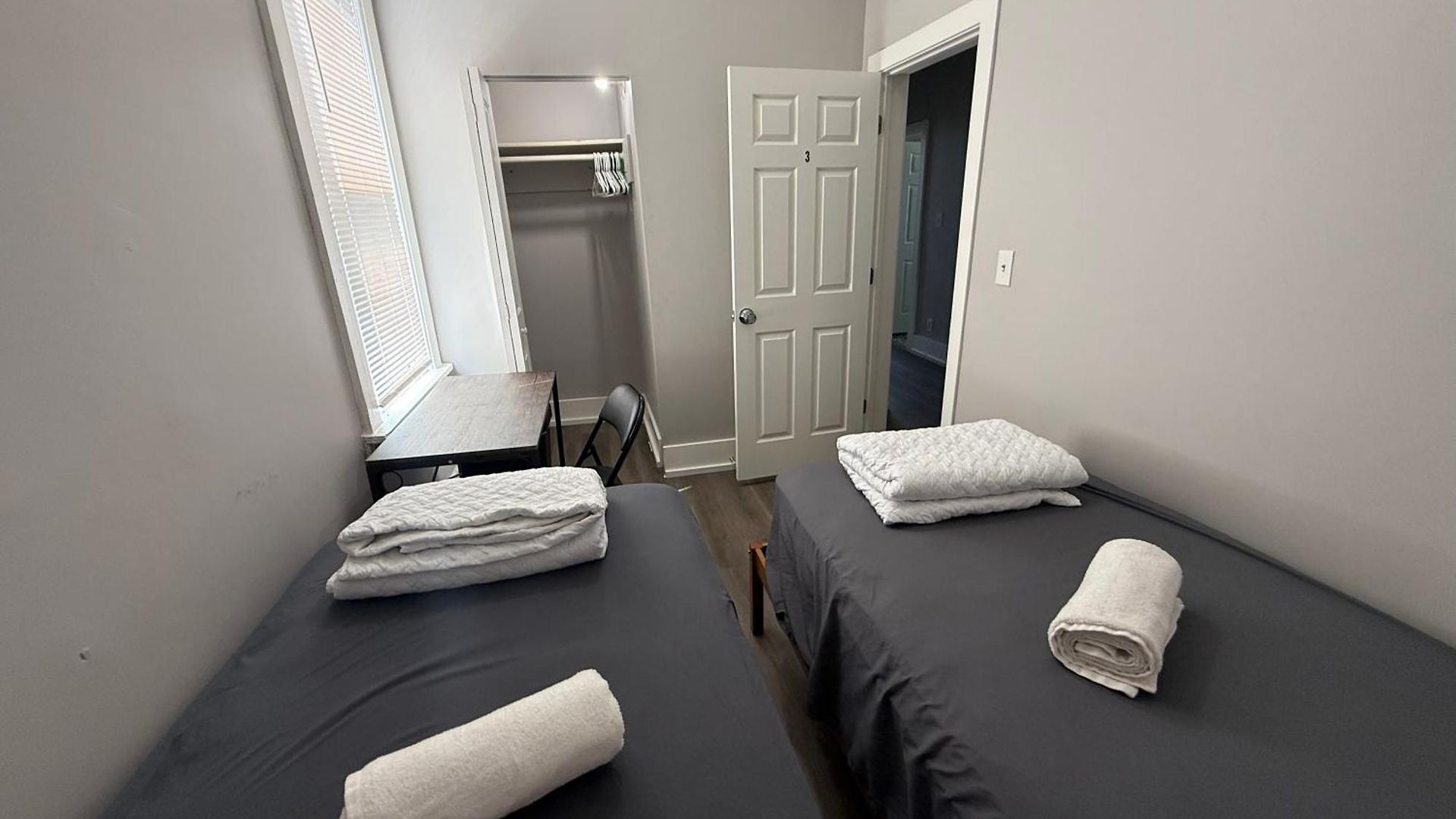 Beautiful Near Downtwon - Free Parking! * Chicago