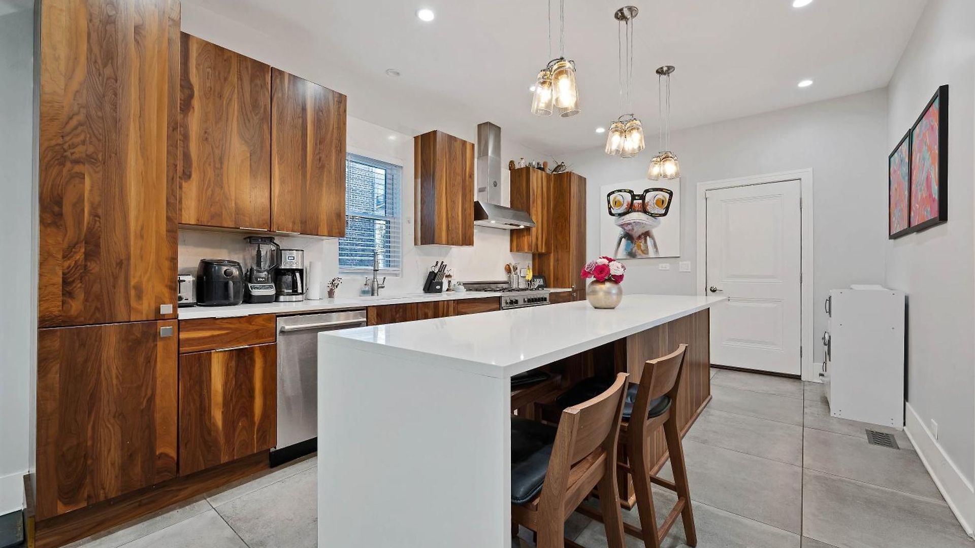 Holiday home Wicker Park 4bd 3ba, Steps From Cta, Parking Incl