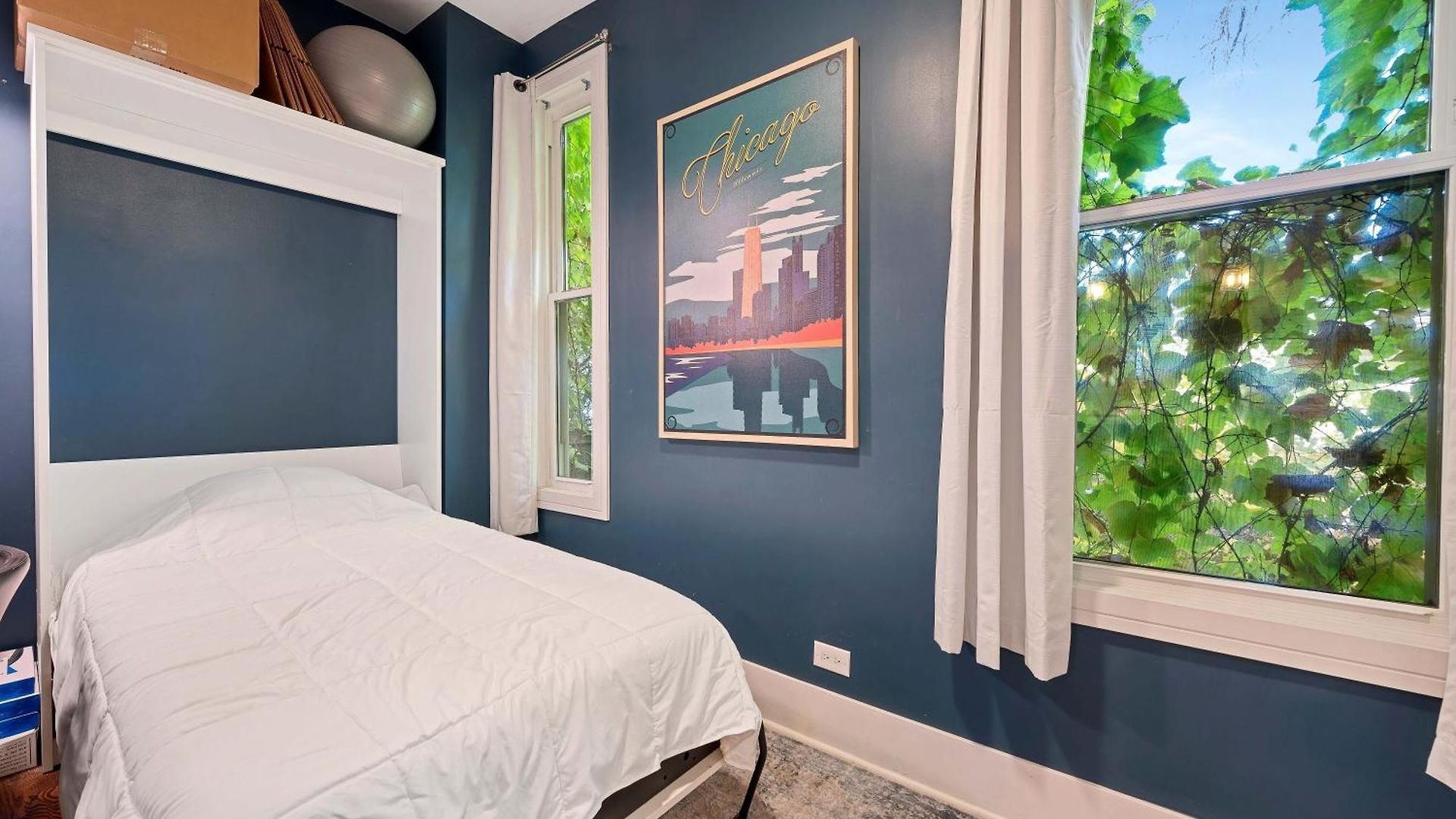 Wicker Park 4bd 3ba, Steps From Cta, Parking Incl Holiday home *