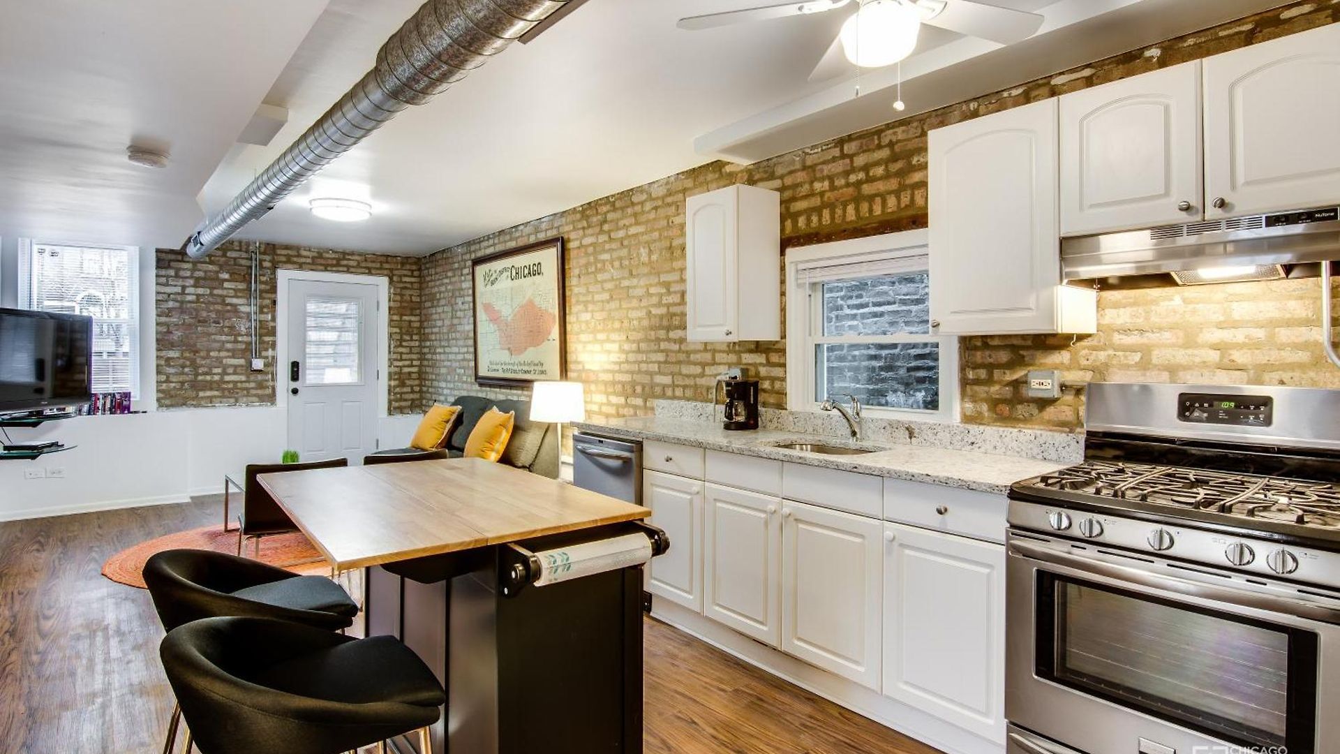 Wicker Park 6bd 4ba, Steps From Cta, Parking Incl Holiday home *