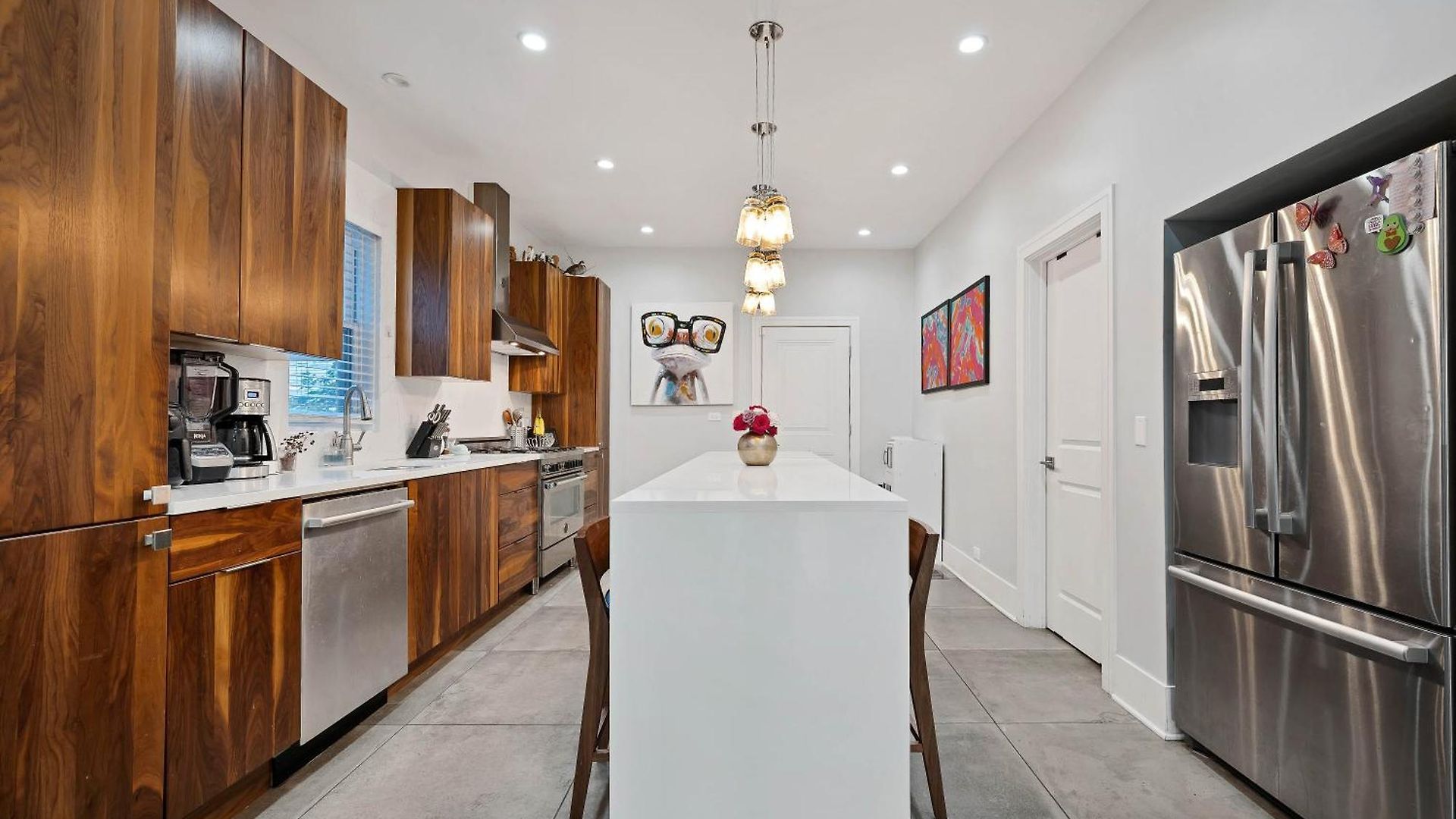 Wicker Park 6bd 4ba, Steps From Cta, Parking Incl *