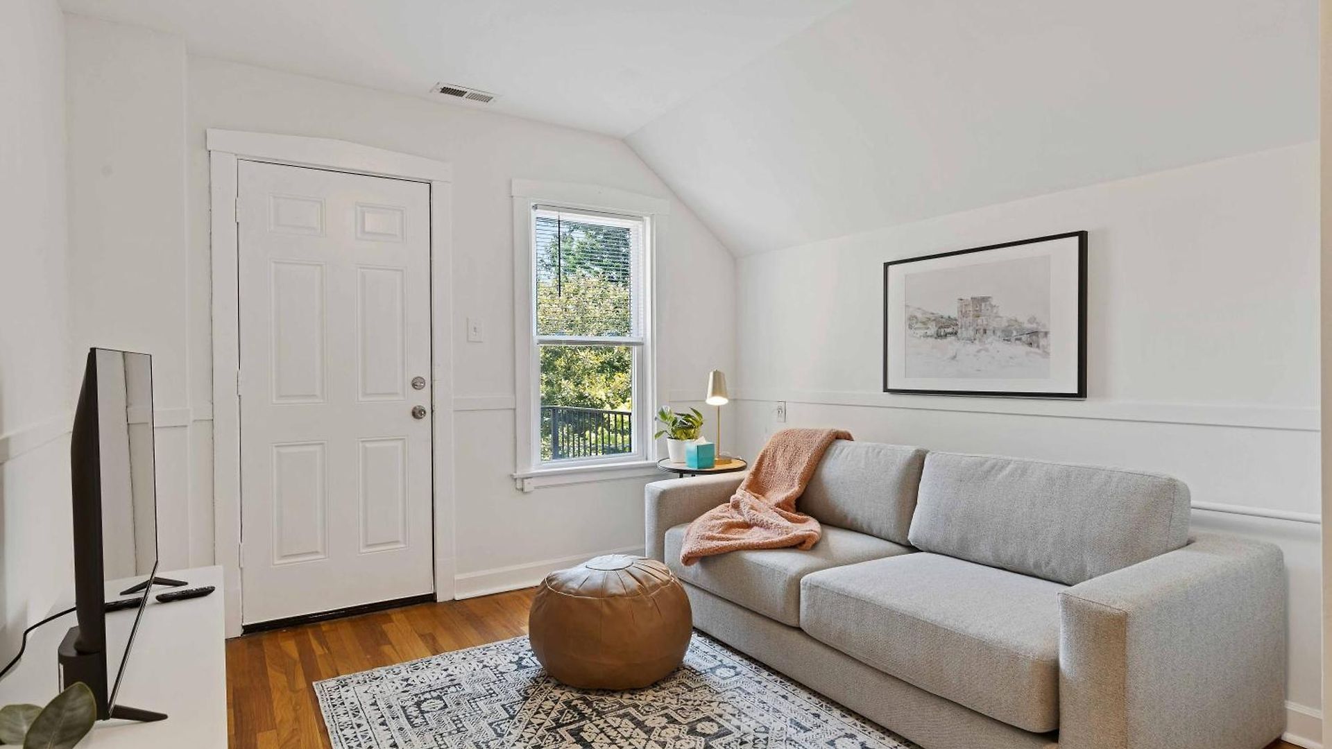 Newly Updated Vintage 6 Bedroom Single Family Home *
