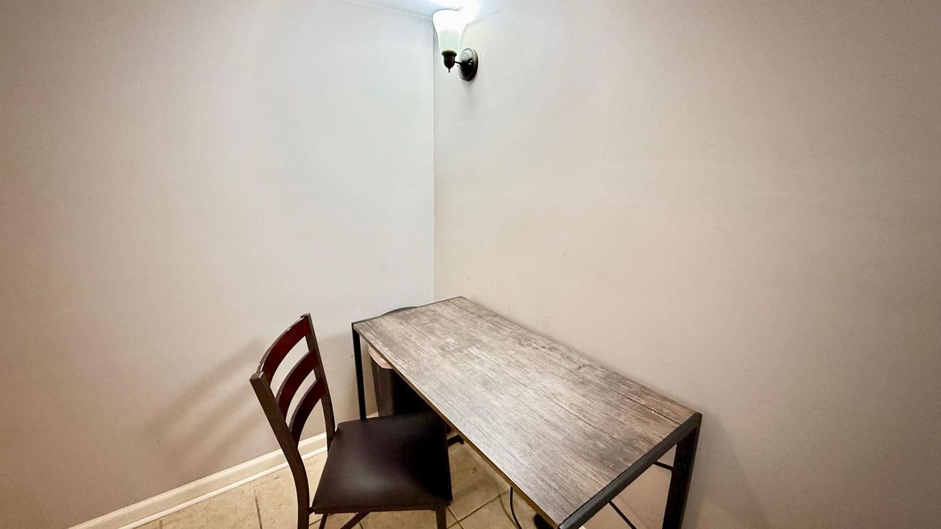 Close To Downtown - Free Parking Homestay Chicago