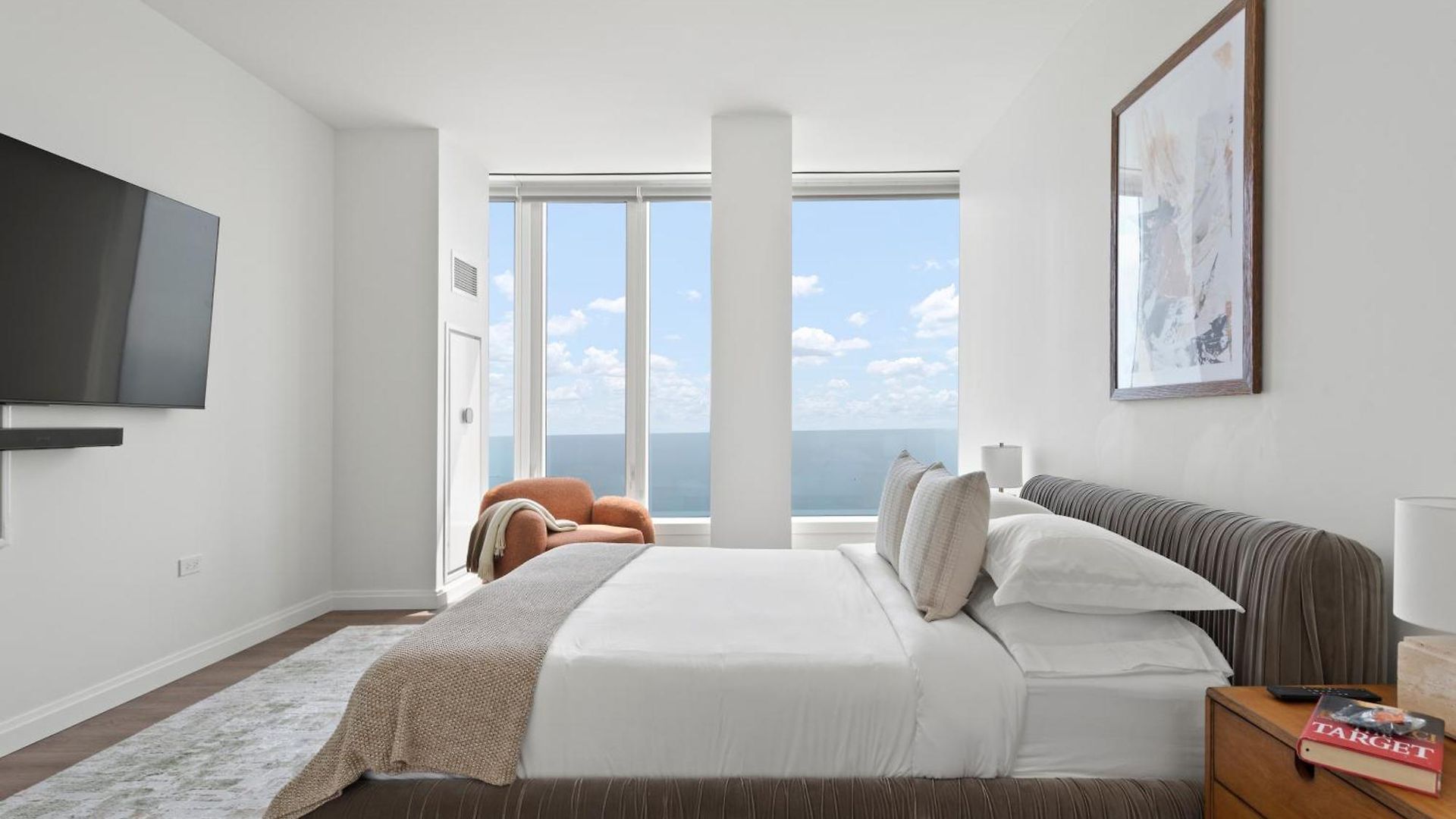 Apartment Lux Apts With Views And Amenities *