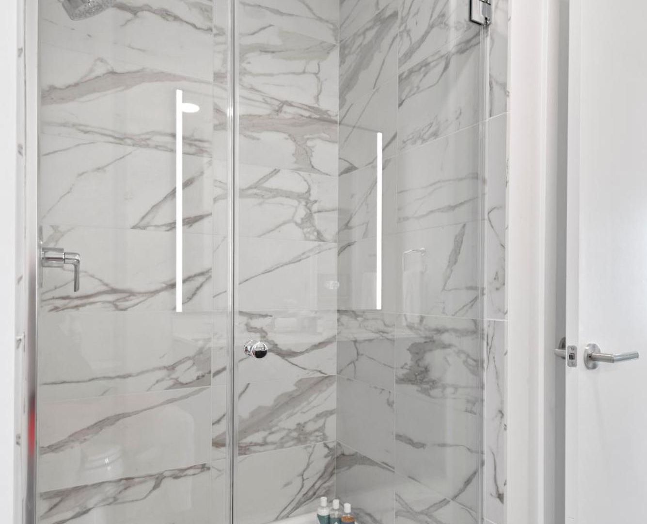 Lux Apts With Views And Amenities * Chicago