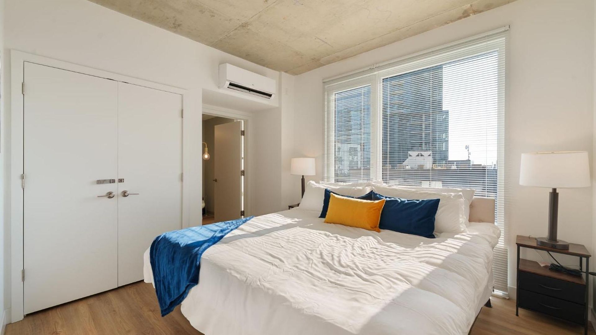 Hotel Sophisticated 4br - Modern And Luxurious Chicago