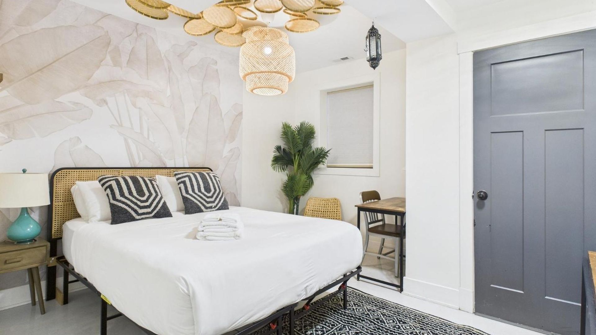 Apartment Charming Getaway With Patio Chicago