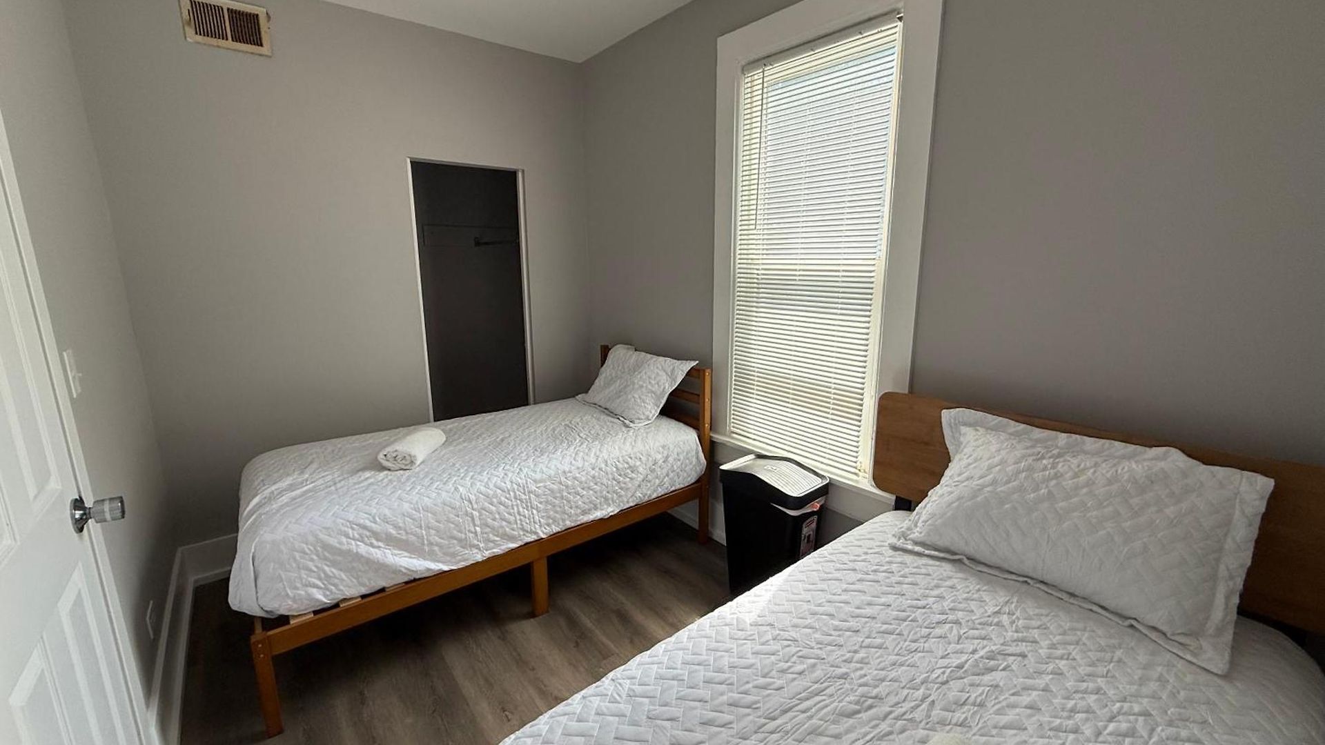 Homestay Beautiful Near Downtwon - Free Parking!