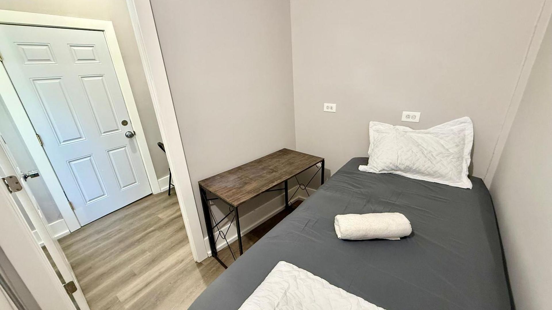 Beautiful Near Downtwon - Free Parking! Homestay Chicago