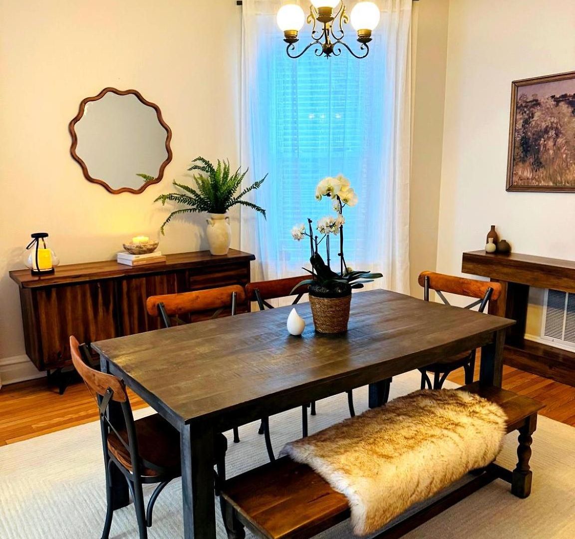 Stunning 3 Bedrooms 2 Bathrooms Getaway Chicago! Apartment