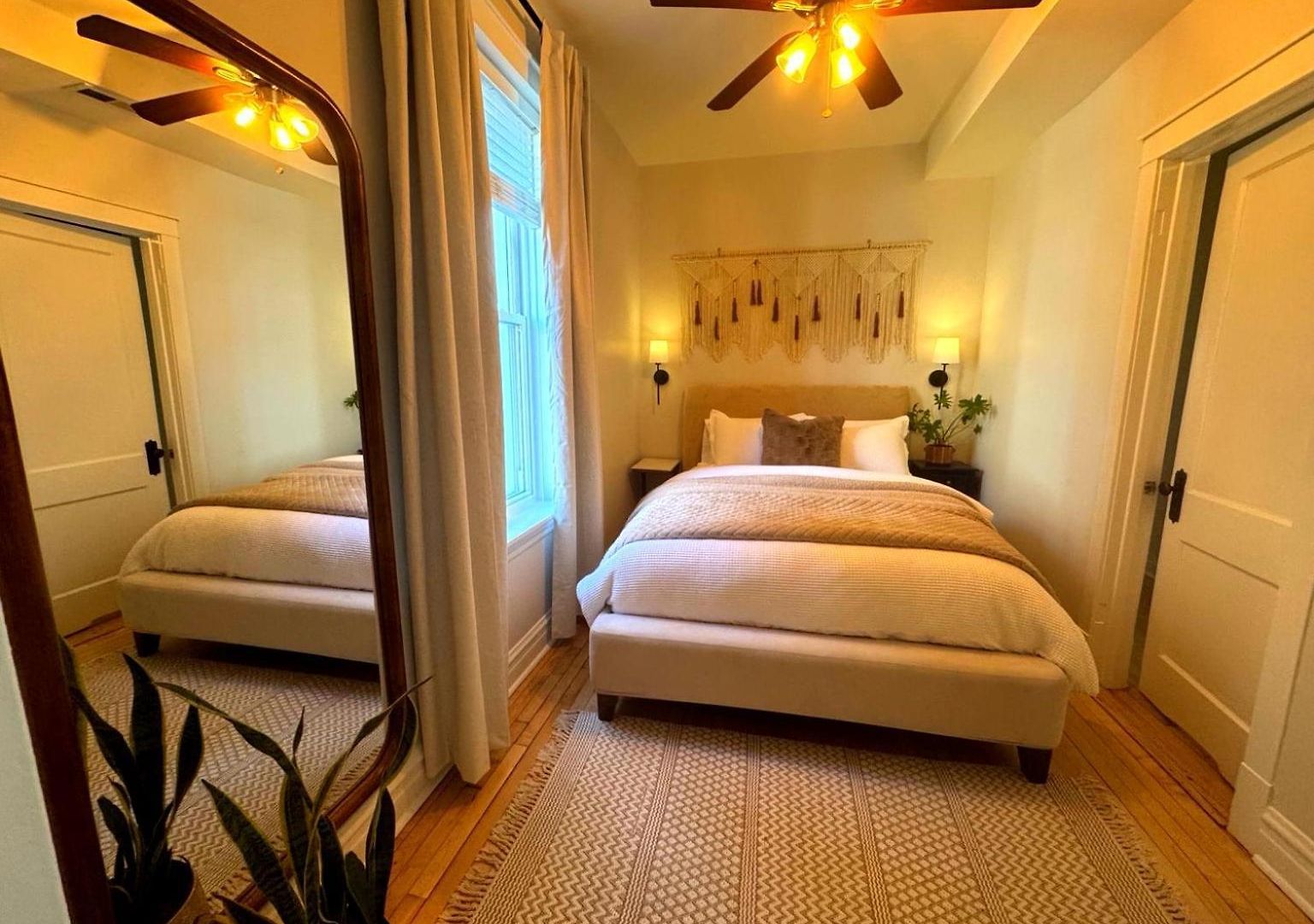 Apartment Stunning 3 Bedrooms 2 Bathrooms Getaway Chicago! Chicago