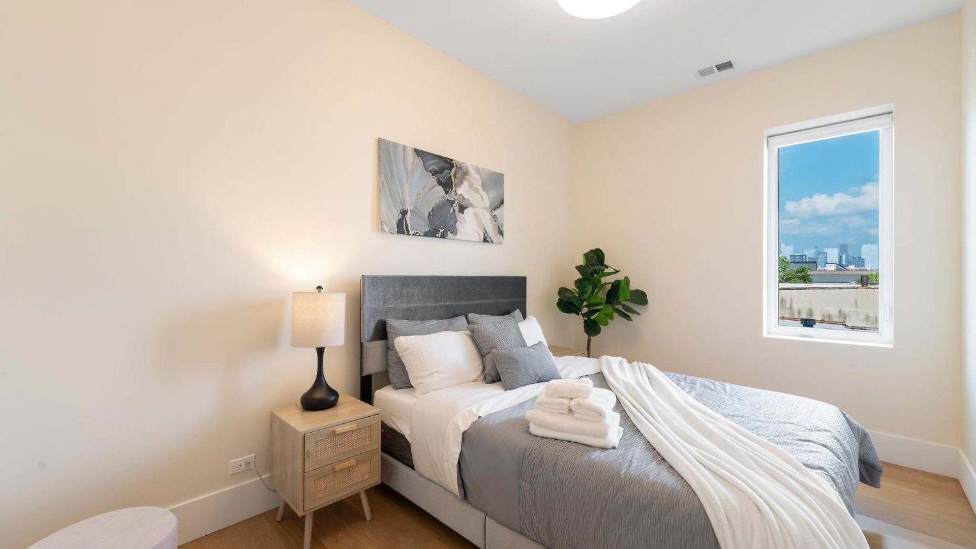 Apartment New 3bed 2bath With Parking By United Center Chicago