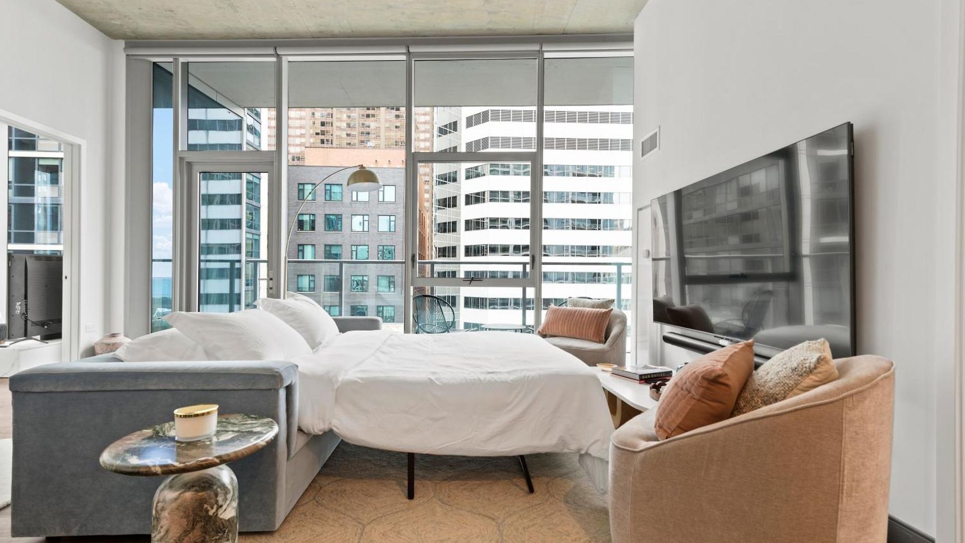 Apartment Premier Penthouses And With Captivating Views Of Millennium Park