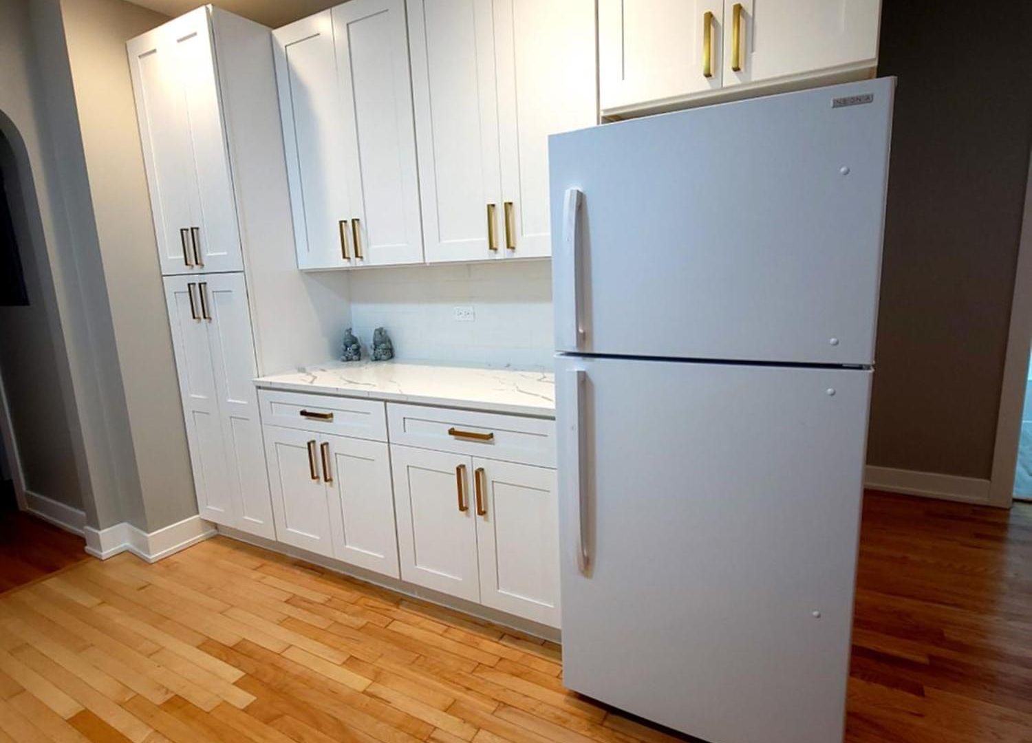 Beautiful 4 Bedroom 2 Bathroom Near Everything *