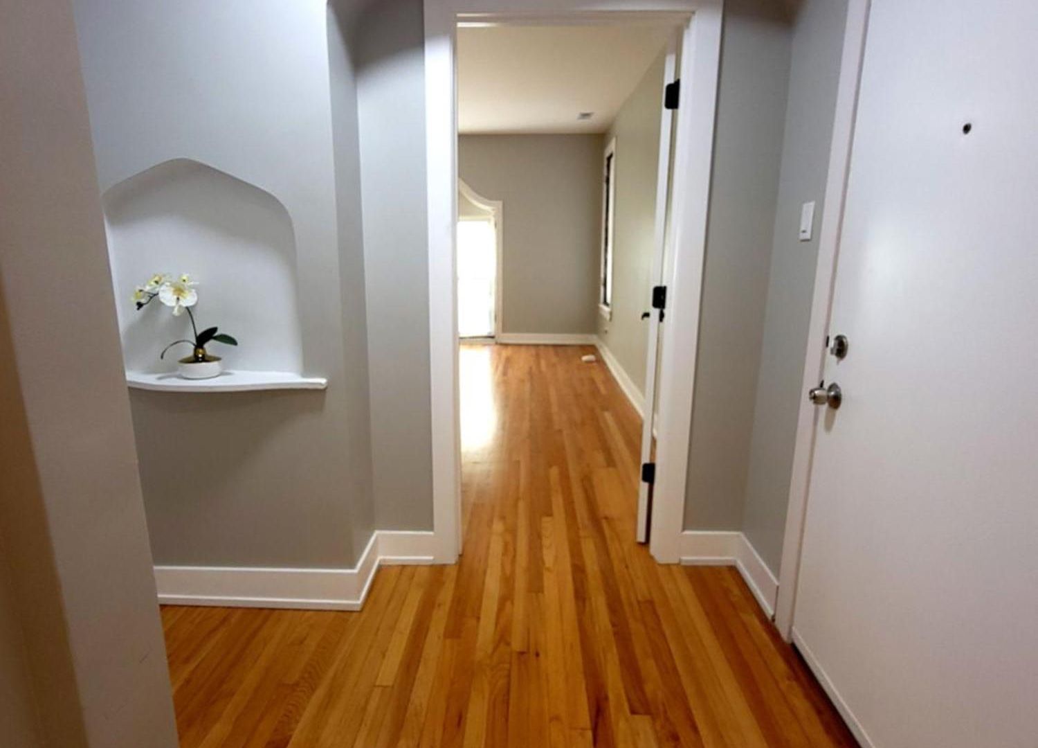 Beautiful 4 Bedroom 2 Bathroom Near Everything *