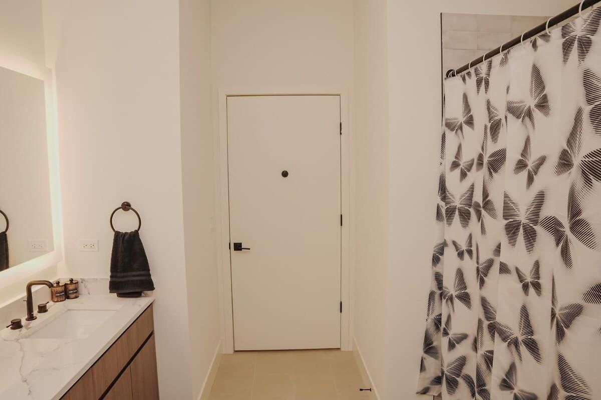River North Private Balcony With In And Out Parking