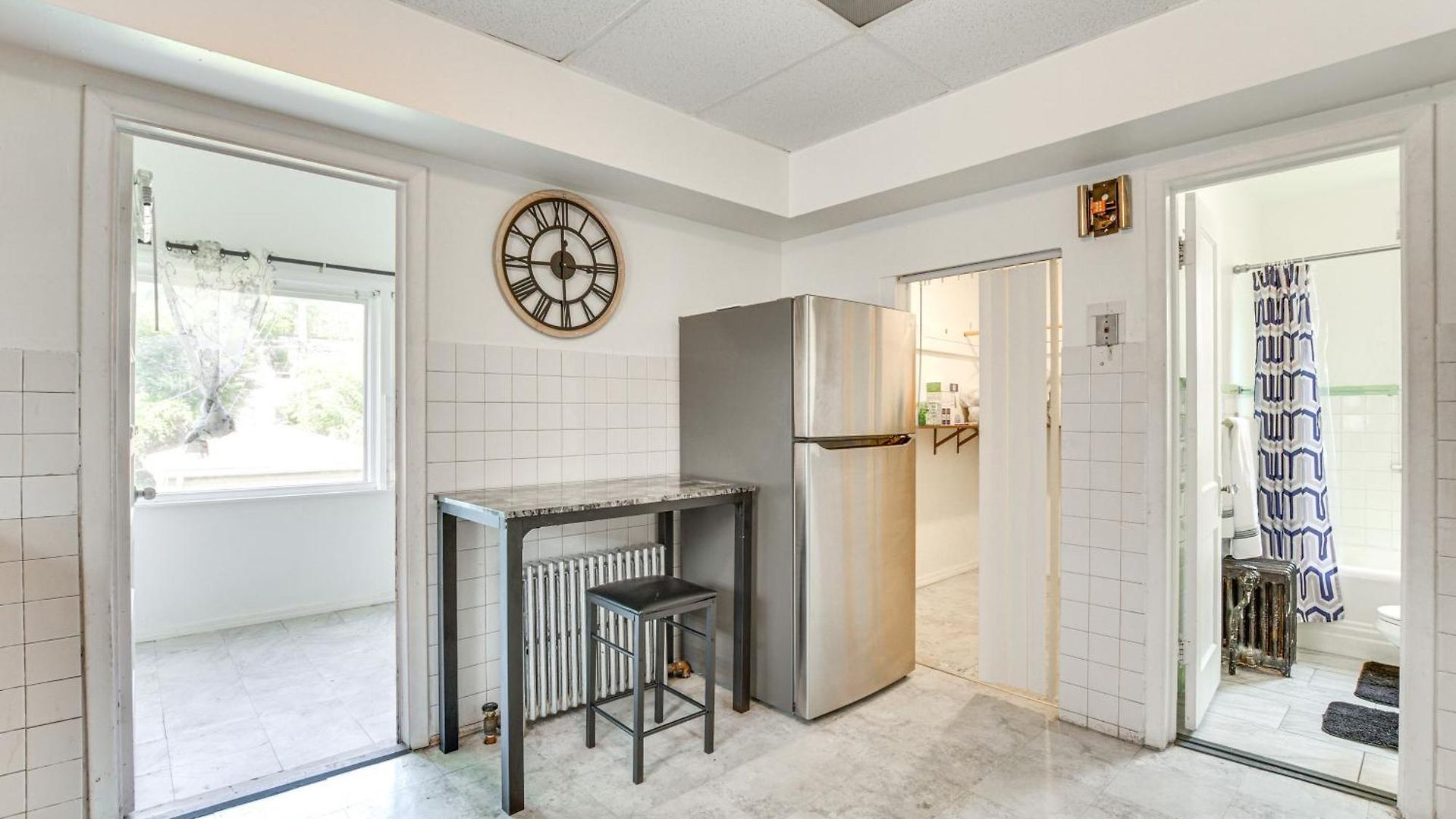 Apartment 2 Mi To Rainbow Park: South Side Charmer! *