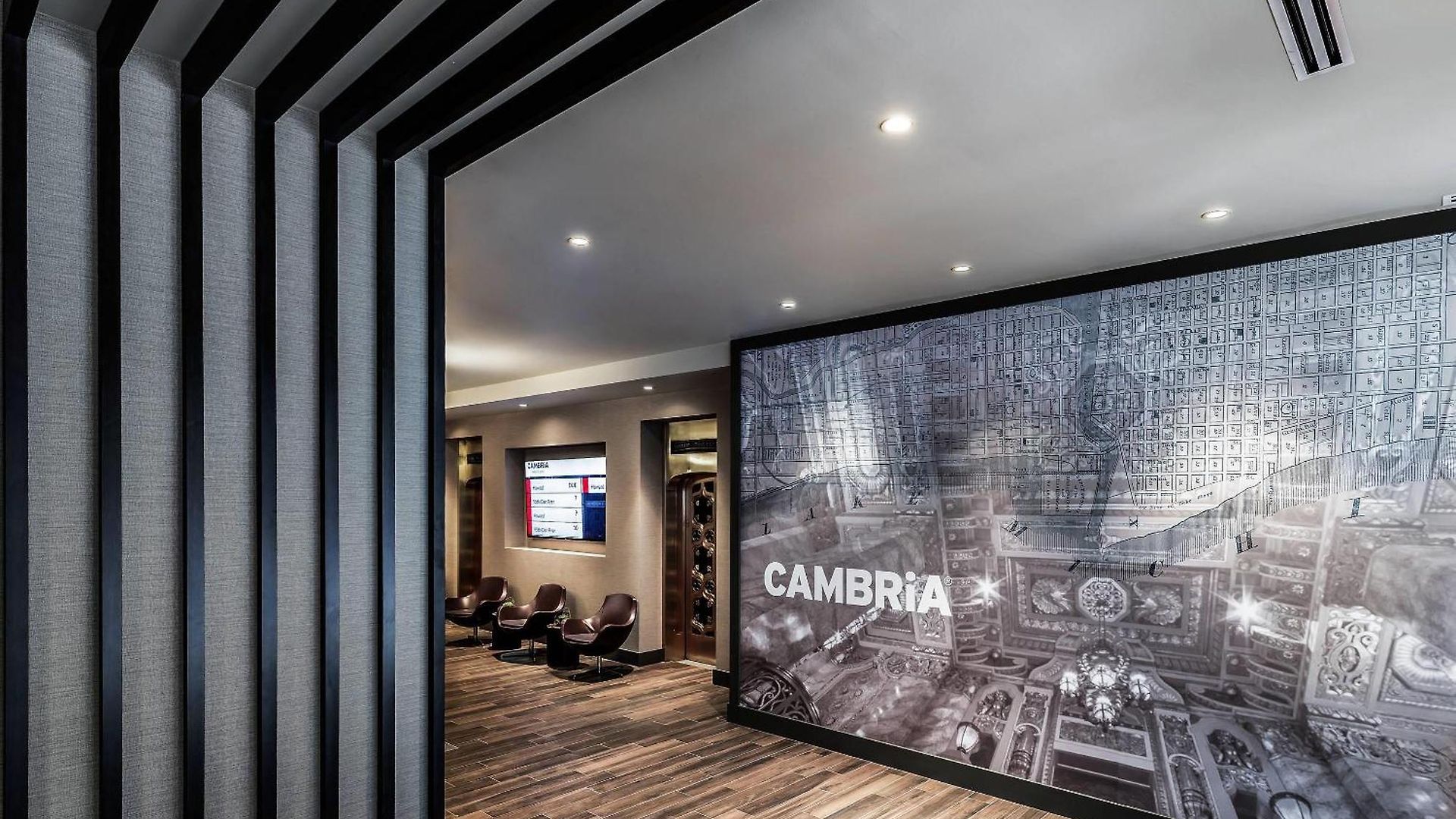 Cambria Loop - Theatre District Hotel 4*