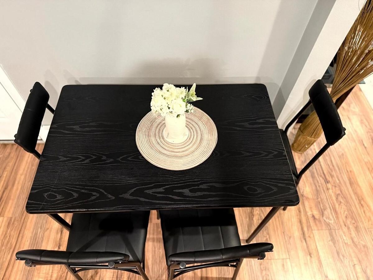 Apartment Cozy 1br Retreat Near Transit, Dining And Parking Chicago